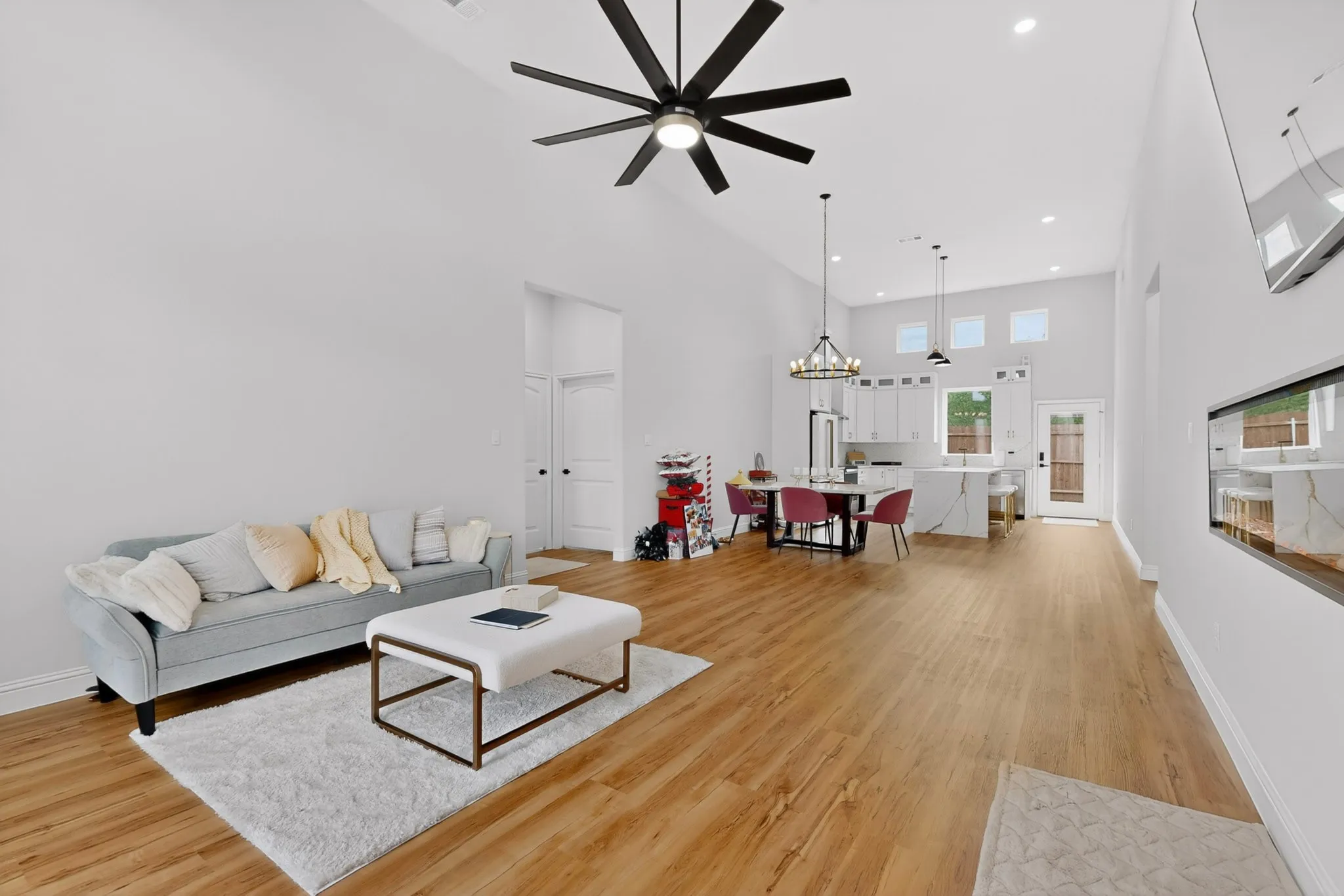 Single Family Residence For Sale in Hood County , 5707 San Jacinto Drive, Granbury, Texas 76048, 3 Bedroom, 2 Bathroom, 1 Garage spaces, 1,704 Sqft, built in 2025, Price $273,000, mls#21264710, Real Estate Agent in Granbury, Homes For Sale in Hood county, Homes For Sale in Granbury, Realtor in Granbury Texas, Real Estate Brokerage Independent Realty Texas, Luminita Cordes Realtor