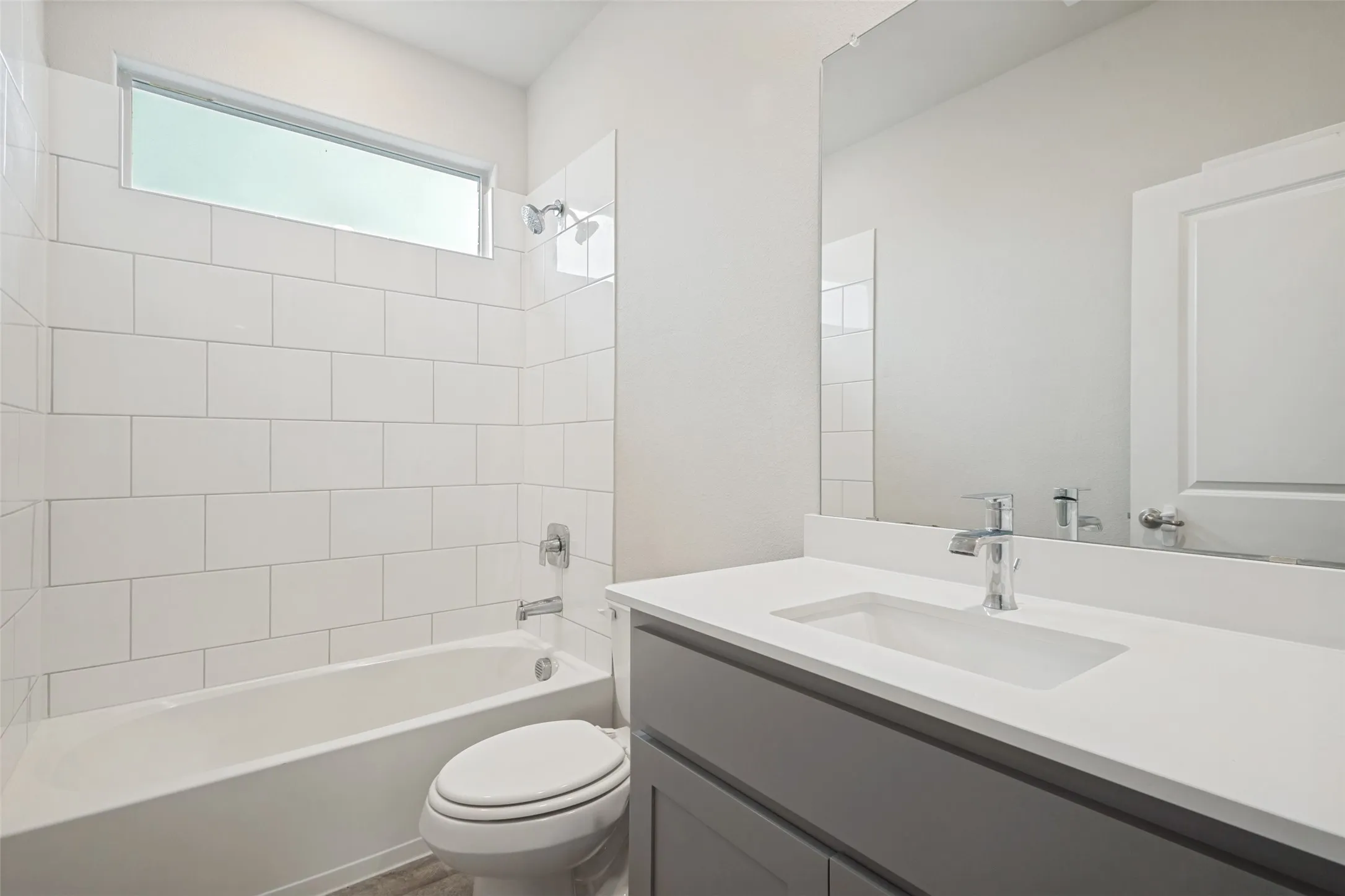 Single Family Residence For Sale in Denton County , 5225 Mountain View Drive, Krum, Texas 76249, 5 Bedroom, 4 Bathroom, 2 Garage spaces, 2,836 Sqft, built in 2023, mls#21264714, Real Estate Agent in Krum, Homes For Sale in Denton county, Homes For Sale in Krum, Realtor in Krum Texas, Real Estate Brokerage Independent Realty Texas, Luminita Cordes Realtor