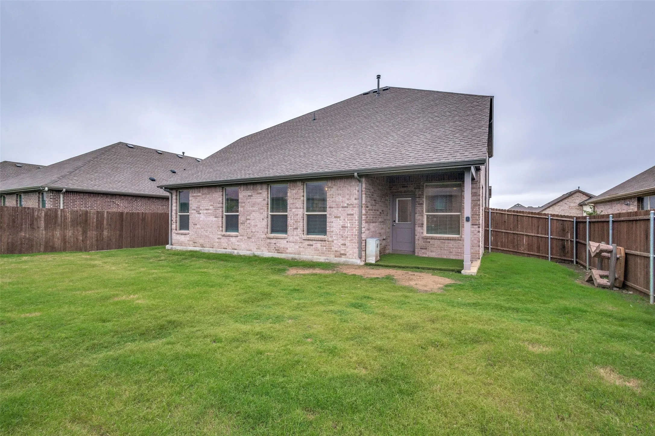 Single Family Residence For Sale in Denton County , 5225 Mountain View Drive, Krum, Texas 76249, 5 Bedroom, 4 Bathroom, 2 Garage spaces, 2,836 Sqft, built in 2023, mls#21264714, Real Estate Agent in Krum, Homes For Sale in Denton county, Homes For Sale in Krum, Realtor in Krum Texas, Real Estate Brokerage Independent Realty Texas, Luminita Cordes Realtor