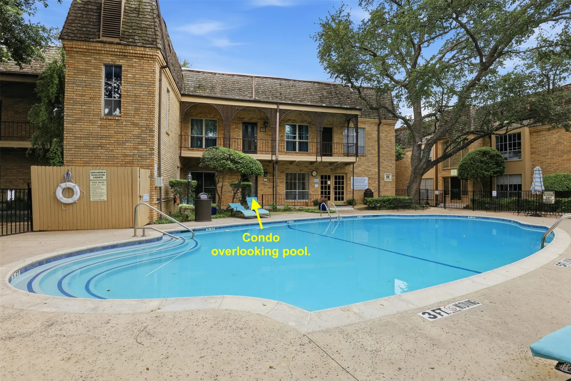 Condominium For Sale in Tarrant County , 4312 Bellaire Drive S 111, Fort Worth, Texas 76109, 2 Bedrooms, 2 Bathrooms, Garage spaces, 1,275 Sqft, built in 1965, Price $239,000, mls#21264663, Real Estate Agent in Fort Worth, Homes For Sale in Tarrant county, Homes For Sale in Fort Worth, Realtor in Fort Worth Texas, Real Estate Brokerage Independent Realty Texas, Luminita Cordes Realtor
