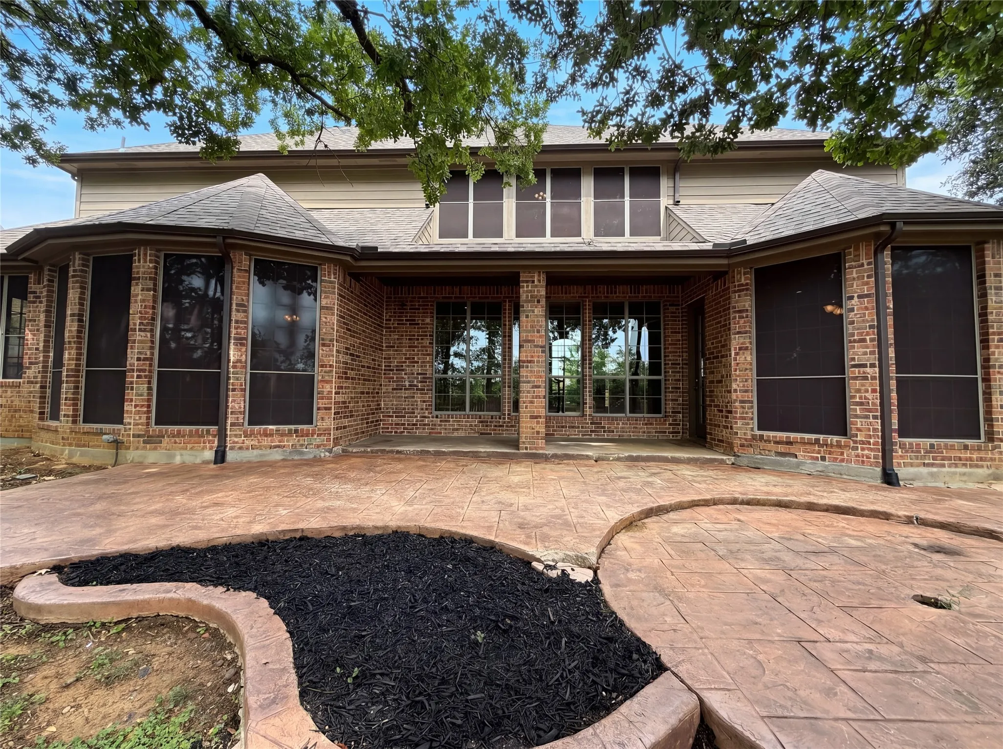 Single Family Residence For Sale in Tarrant County , 928 Homestead Drive, Keller, Texas 76248, 4 Bedroom, 4 Bathroom, 3 Garage spaces, 3,593 Sqft, built in 2006, mls#21264796, Real Estate Agent in Keller, Homes For Sale in Tarrant county, Homes For Sale in Keller, Realtor in Keller Texas, Real Estate Brokerage Independent Realty Texas, Luminita Cordes Realtor