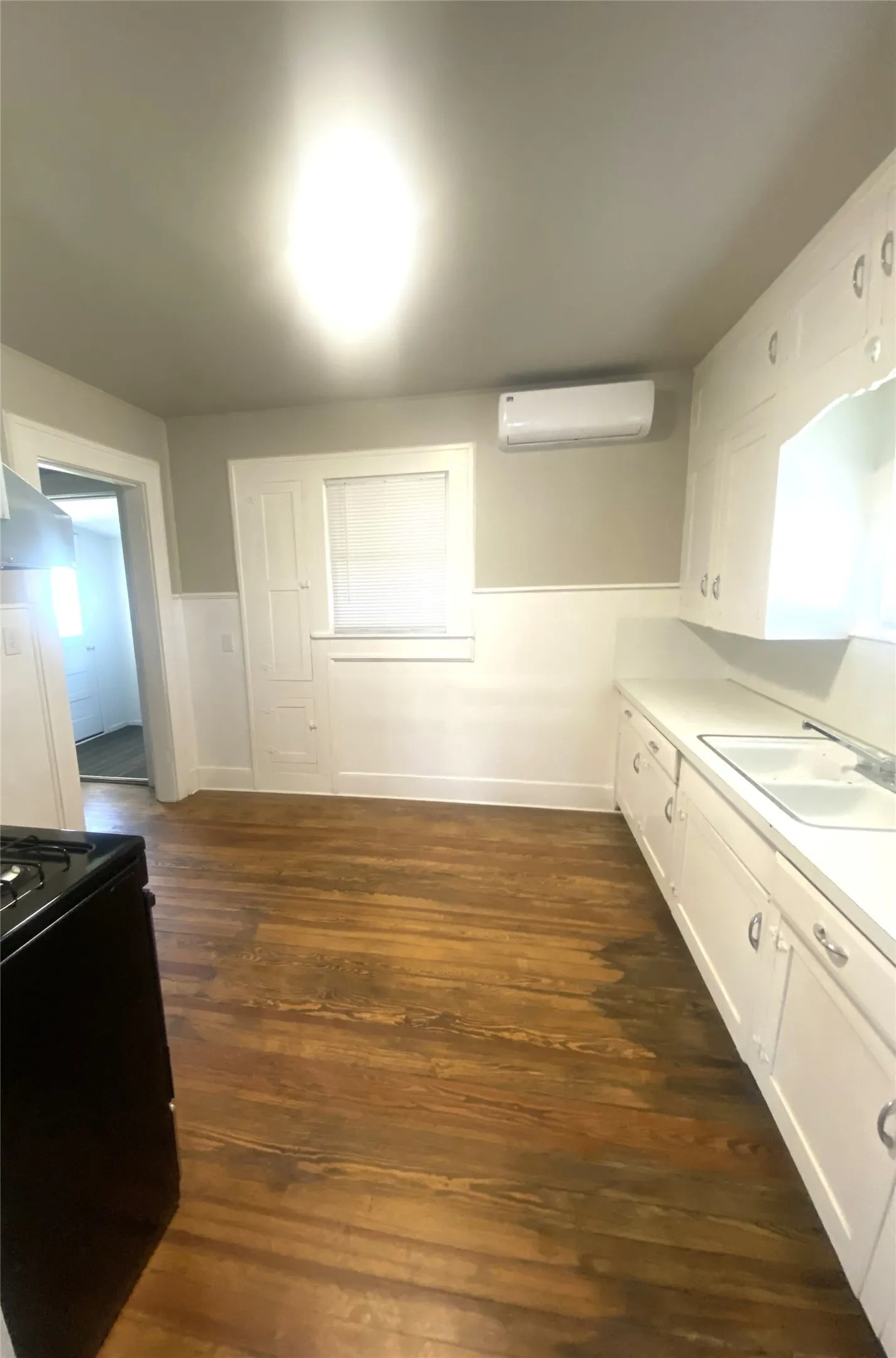 Single Family Residence For Sale in Haskell County , 406 Jefferson Street, Rochester, Texas 79544, 3 Bedrooms, 1 Bathroom, Garage spaces, 1,232 Sqft, built in 1932, Price $139,000, mls#21264730, Real Estate Agent in Rochester, Homes For Sale in Haskell county, Homes For Sale in Rochester, Realtor in Rochester Texas, Real Estate Brokerage Independent Realty Texas, Luminita Cordes Realtor
