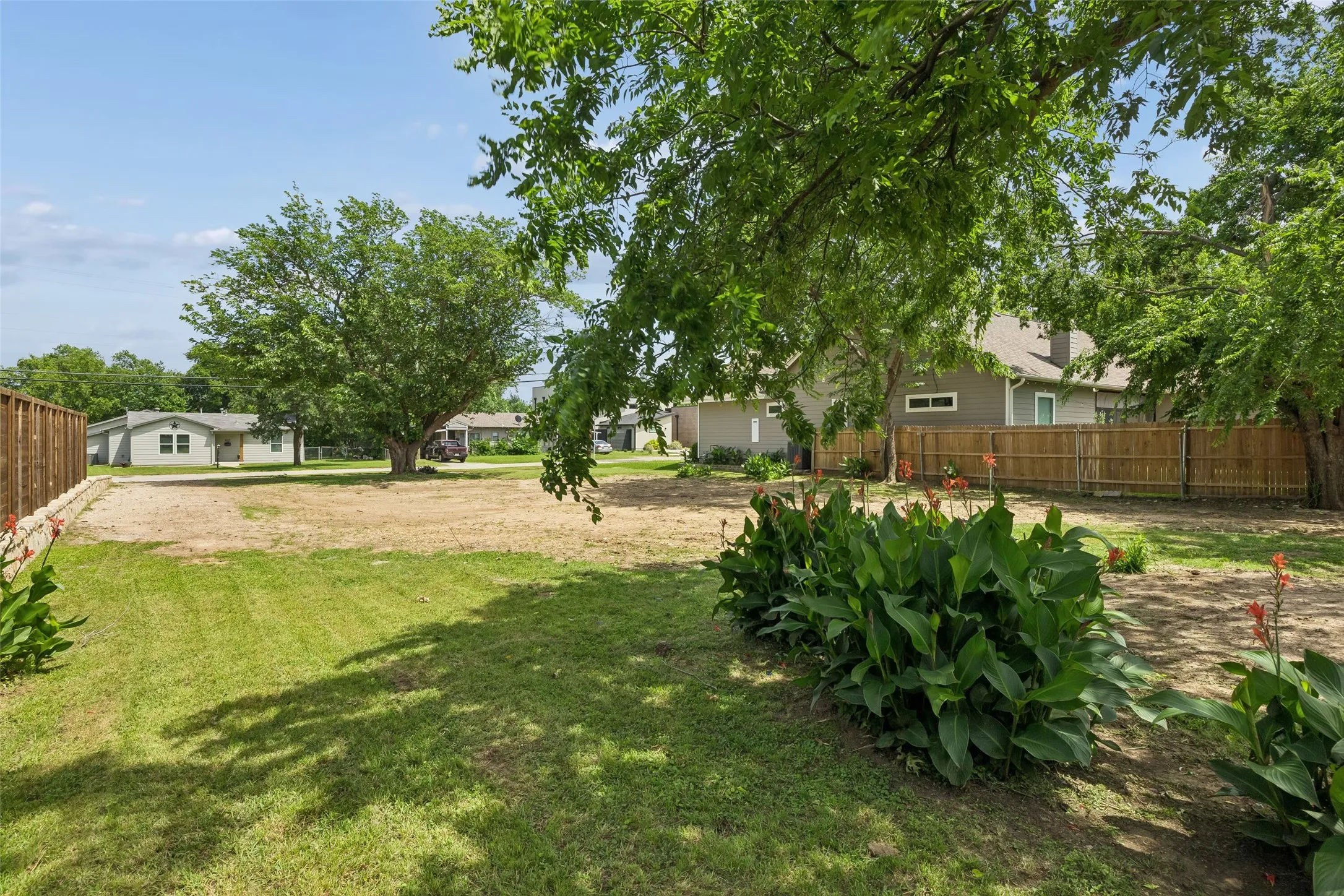 Rare chance to build near one of North Texas’ most loved downtowns. Build-ready lot only minutes from historic Grapevine Main Street.