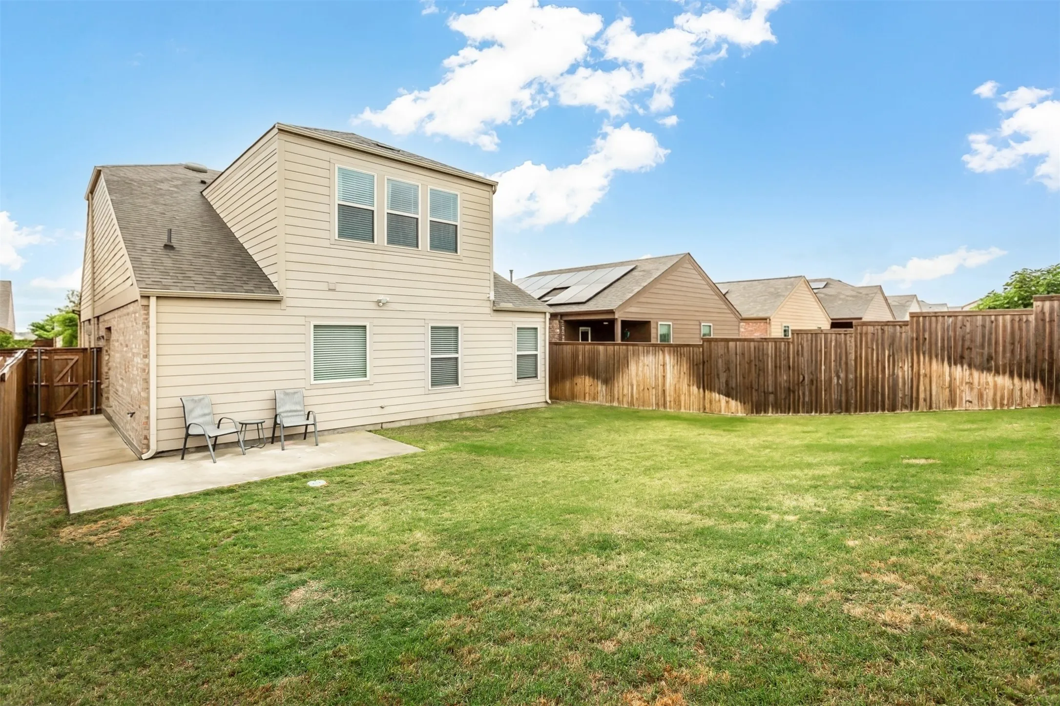 Single Family Residence For Sale in Collin County , 1712 Ferguson Lane, Mc Kinney, Texas 75071, 3 Bedroom, 3 Bathroom, 2 Garage spaces, 1,871 Sqft, built in 2020, mls#21262251, Real Estate Agent in Mc Kinney, Homes For Sale in Collin county, Homes For Sale in Mc Kinney, Realtor in Mc Kinney Texas, Real Estate Brokerage Independent Realty Texas, Luminita Cordes Realtor