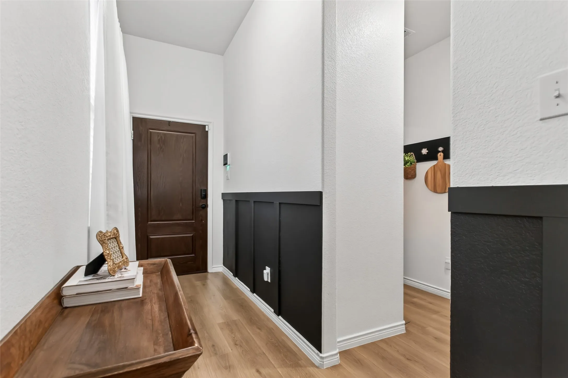 Single Family Residence For Sale in Collin County , 1712 Ferguson Lane, Mc Kinney, Texas 75071, 3 Bedroom, 3 Bathroom, 2 Garage spaces, 1,871 Sqft, built in 2020, mls#21262251, Real Estate Agent in Mc Kinney, Homes For Sale in Collin county, Homes For Sale in Mc Kinney, Realtor in Mc Kinney Texas, Real Estate Brokerage Independent Realty Texas, Luminita Cordes Realtor