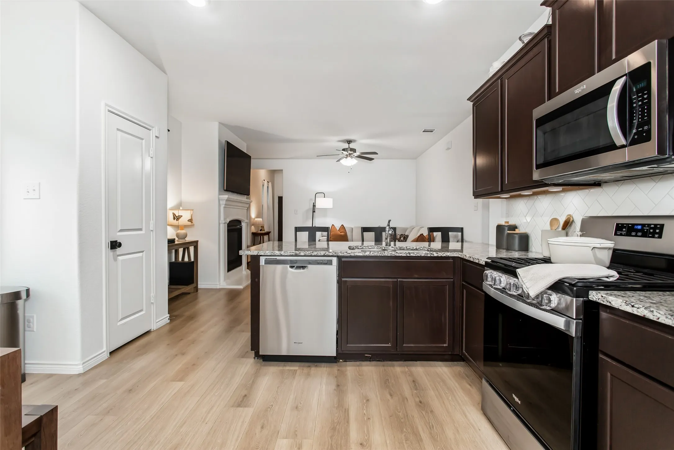 Single Family Residence For Sale in Collin County , 1712 Ferguson Lane, Mc Kinney, Texas 75071, 3 Bedroom, 3 Bathroom, 2 Garage spaces, 1,871 Sqft, built in 2020, mls#21262251, Real Estate Agent in Mc Kinney, Homes For Sale in Collin county, Homes For Sale in Mc Kinney, Realtor in Mc Kinney Texas, Real Estate Brokerage Independent Realty Texas, Luminita Cordes Realtor