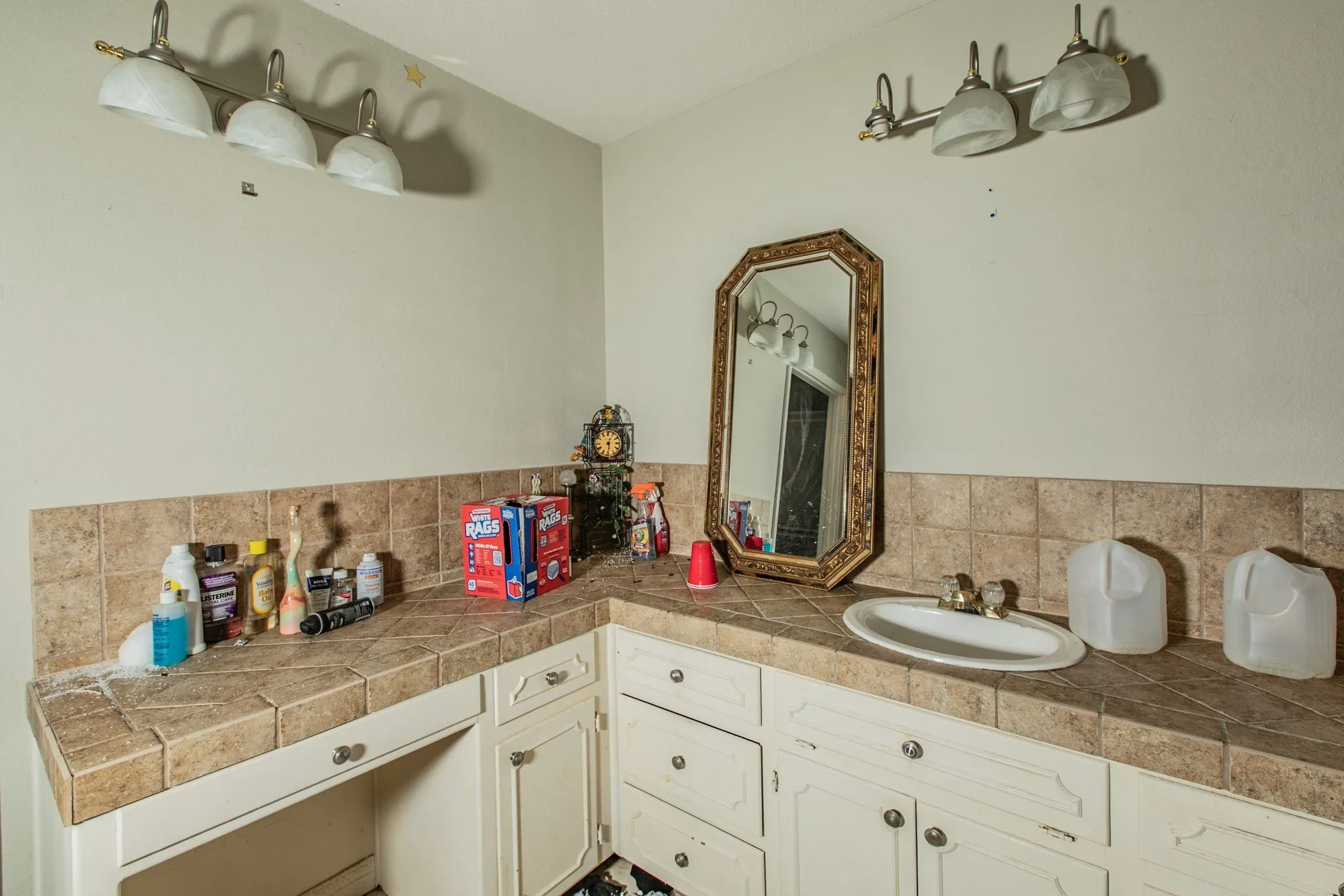 Single Family Residence For Sale in Mc Lennan County , 3606 Austin Avenue, Waco, Texas 76710, 3 Bedroom, 3 Bathroom, 2 Garage spaces, 2,658 Sqft, built in 1952, Price $340,000, mls#21247027, Real Estate Agent in Waco, Homes For Sale in Mc Lennan county, Homes For Sale in Waco, Realtor in Waco Texas, Real Estate Brokerage Independent Realty Texas, Luminita Cordes Realtor