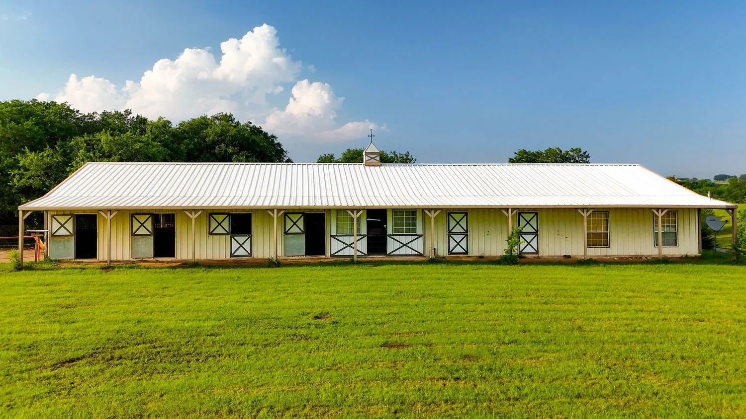 Ranch For Sale in Denton County , 1300 Strader Road, Northlake, Texas 76247, 0, 0, Garage spaces, 0 Sqft, built in 2004, mls#21263740, Real Estate Agent in Northlake, Homes For Sale in Denton county, Homes For Sale in Northlake, Realtor in Northlake Texas, Real Estate Brokerage Independent Realty Texas, Luminita Cordes Realtor