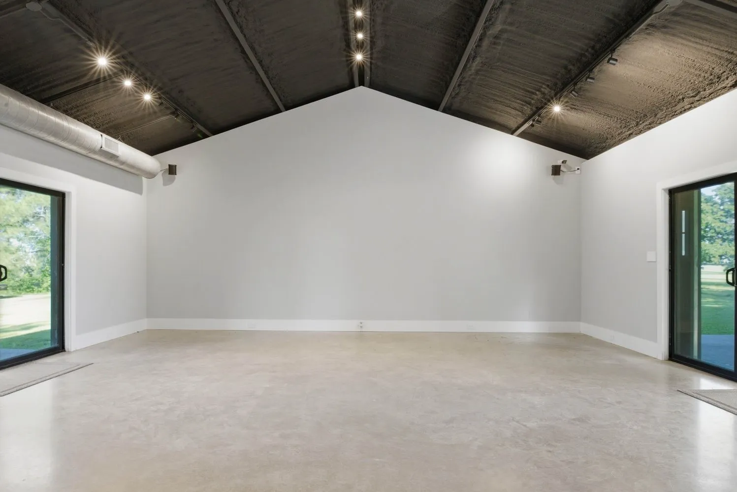 Ranch For Sale in Denton County , 1300 Strader Road, Northlake, Texas 76247, 0, 0, Garage spaces, 0 Sqft, built in 2004, mls#21263740, Real Estate Agent in Northlake, Homes For Sale in Denton county, Homes For Sale in Northlake, Realtor in Northlake Texas, Real Estate Brokerage Independent Realty Texas, Luminita Cordes Realtor