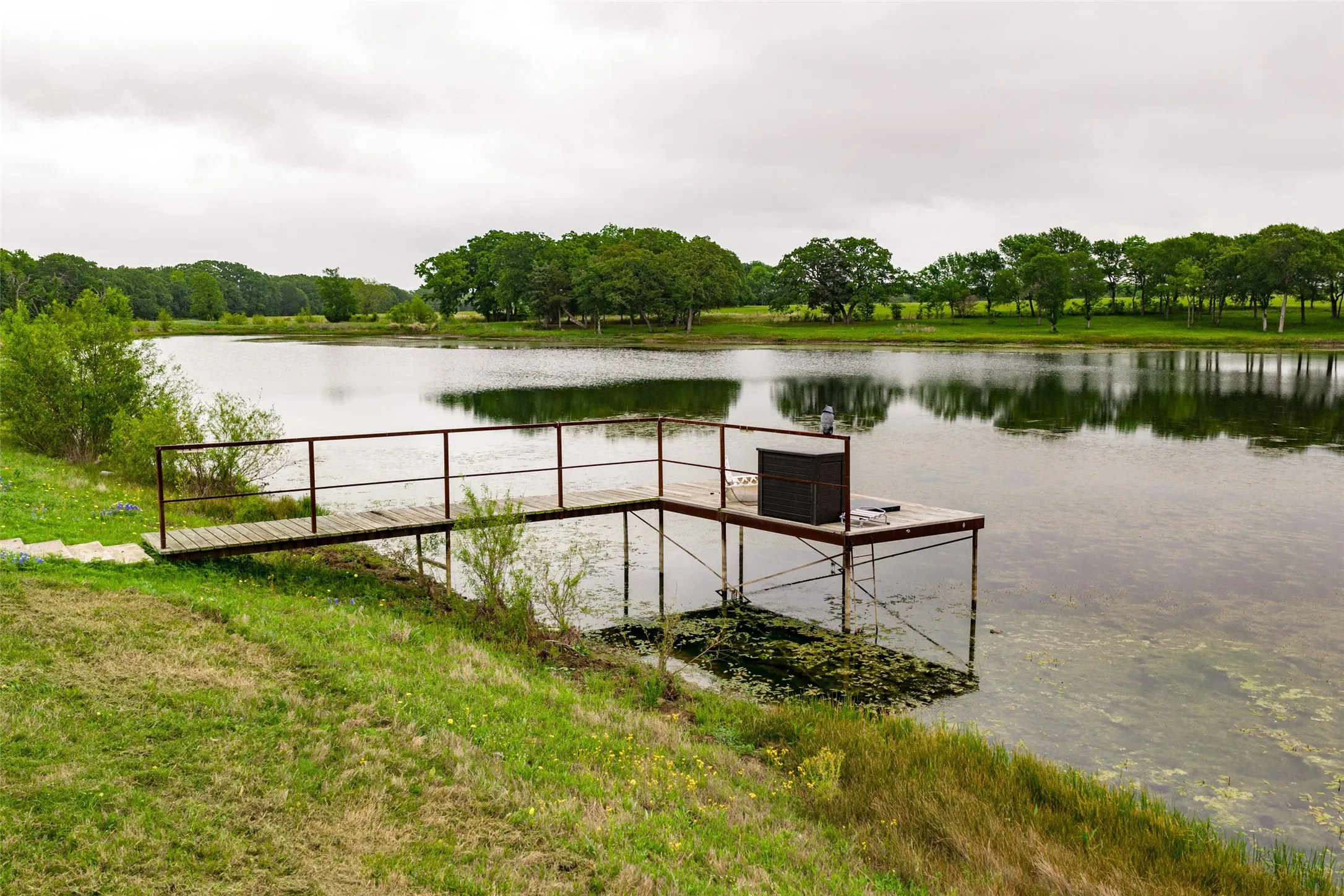 Single Family Residence For Sale in Navarro County , 5531 NE County Road 3130, Kerens, Texas 75144, 7 Bedroom, 4 Bathroom, 2 Garage spaces, 3,540 Sqft, built in 2010, mls#21264765, Real Estate Agent in Kerens, Homes For Sale in Navarro county, Homes For Sale in Kerens, Realtor in Kerens Texas, Real Estate Brokerage Independent Realty Texas, Luminita Cordes Realtor