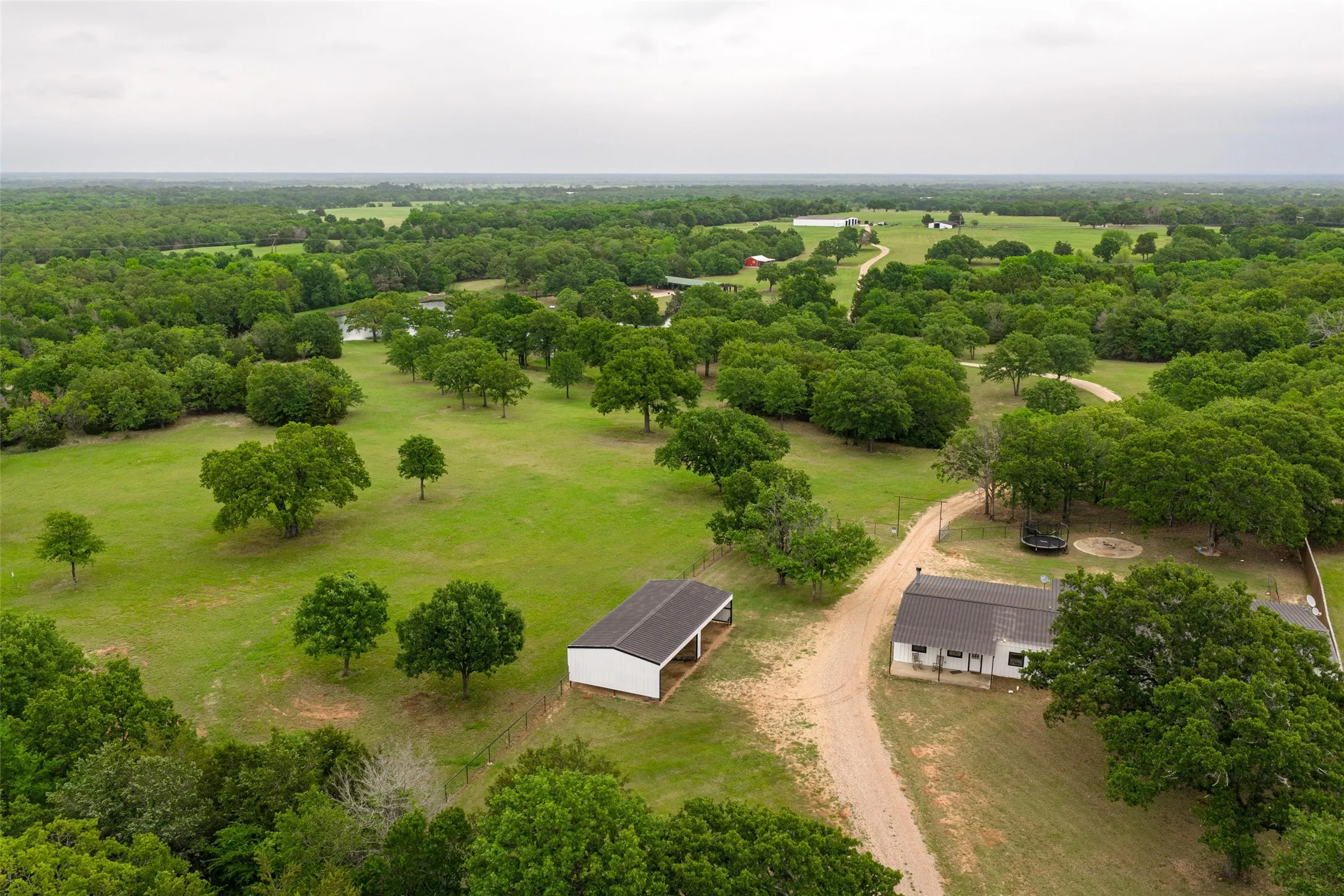 Single Family Residence For Sale in Navarro County , 5531 NE County Road 3130, Kerens, Texas 75144, 7 Bedroom, 4 Bathroom, 2 Garage spaces, 3,540 Sqft, built in 2010, mls#21264765, Real Estate Agent in Kerens, Homes For Sale in Navarro county, Homes For Sale in Kerens, Realtor in Kerens Texas, Real Estate Brokerage Independent Realty Texas, Luminita Cordes Realtor