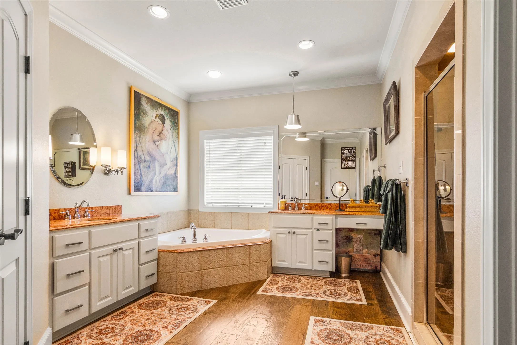 Single Family Residence For Sale in Mc Lennan County , 40 Enclave Court, Waco, Texas 76708, 4 Bedroom, 4 Bathroom, 2 Garage spaces, 2,825 Sqft, built in 2007, Price $625,000, mls#21250524, Real Estate Agent in Waco, Homes For Sale in Mc Lennan county, Homes For Sale in Waco, Realtor in Waco Texas, Real Estate Brokerage Independent Realty Texas, Luminita Cordes Realtor
