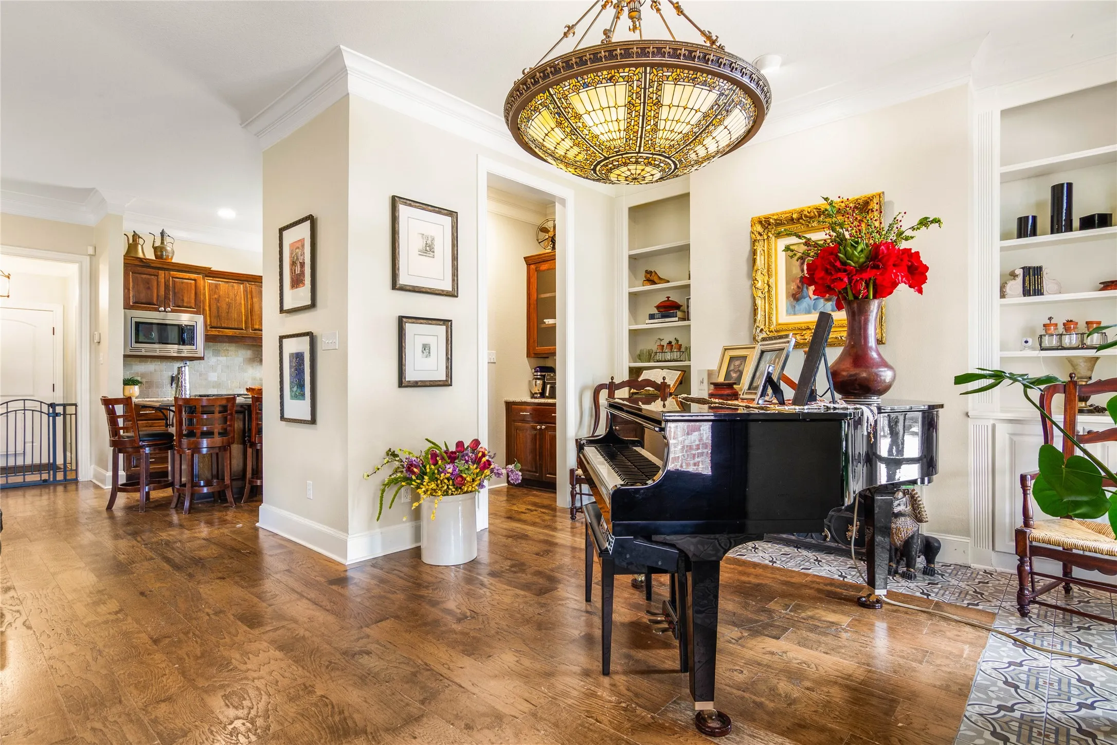 Single Family Residence For Sale in Mc Lennan County , 40 Enclave Court, Waco, Texas 76708, 4 Bedroom, 4 Bathroom, 2 Garage spaces, 2,825 Sqft, built in 2007, Price $625,000, mls#21250524, Real Estate Agent in Waco, Homes For Sale in Mc Lennan county, Homes For Sale in Waco, Realtor in Waco Texas, Real Estate Brokerage Independent Realty Texas, Luminita Cordes Realtor