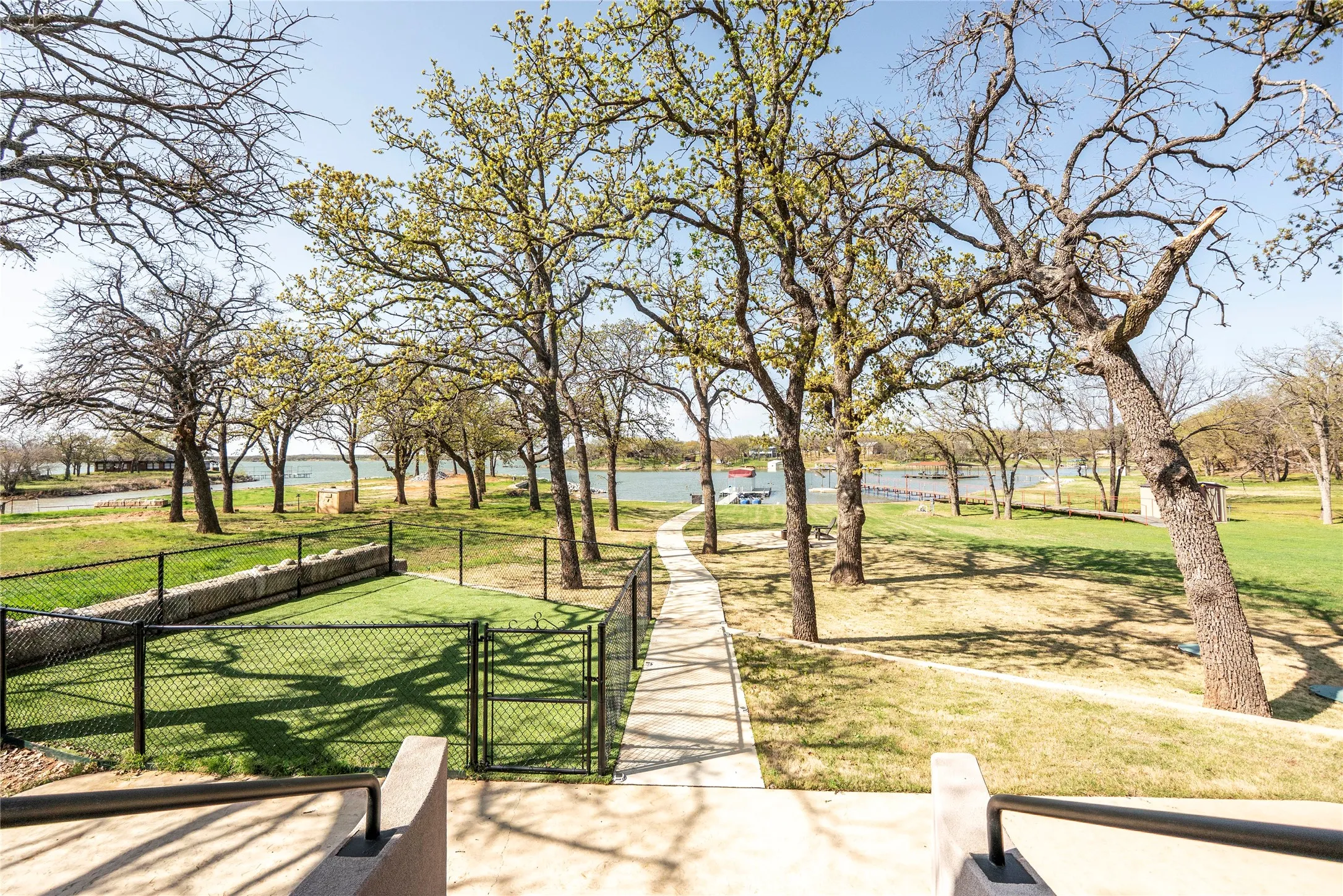 Single Family Residence For Sale in Montague County , 1529 Casino Road, Nocona, Texas 76255, 3 Bedrooms, 2 Bathrooms, Garage spaces, 2,006 Sqft, built in 2022, Price $749,000, mls#21264942, Real Estate Agent in Nocona, Homes For Sale in Montague county, Homes For Sale in Nocona, Realtor in Nocona Texas, Real Estate Brokerage Independent Realty Texas, Luminita Cordes Realtor