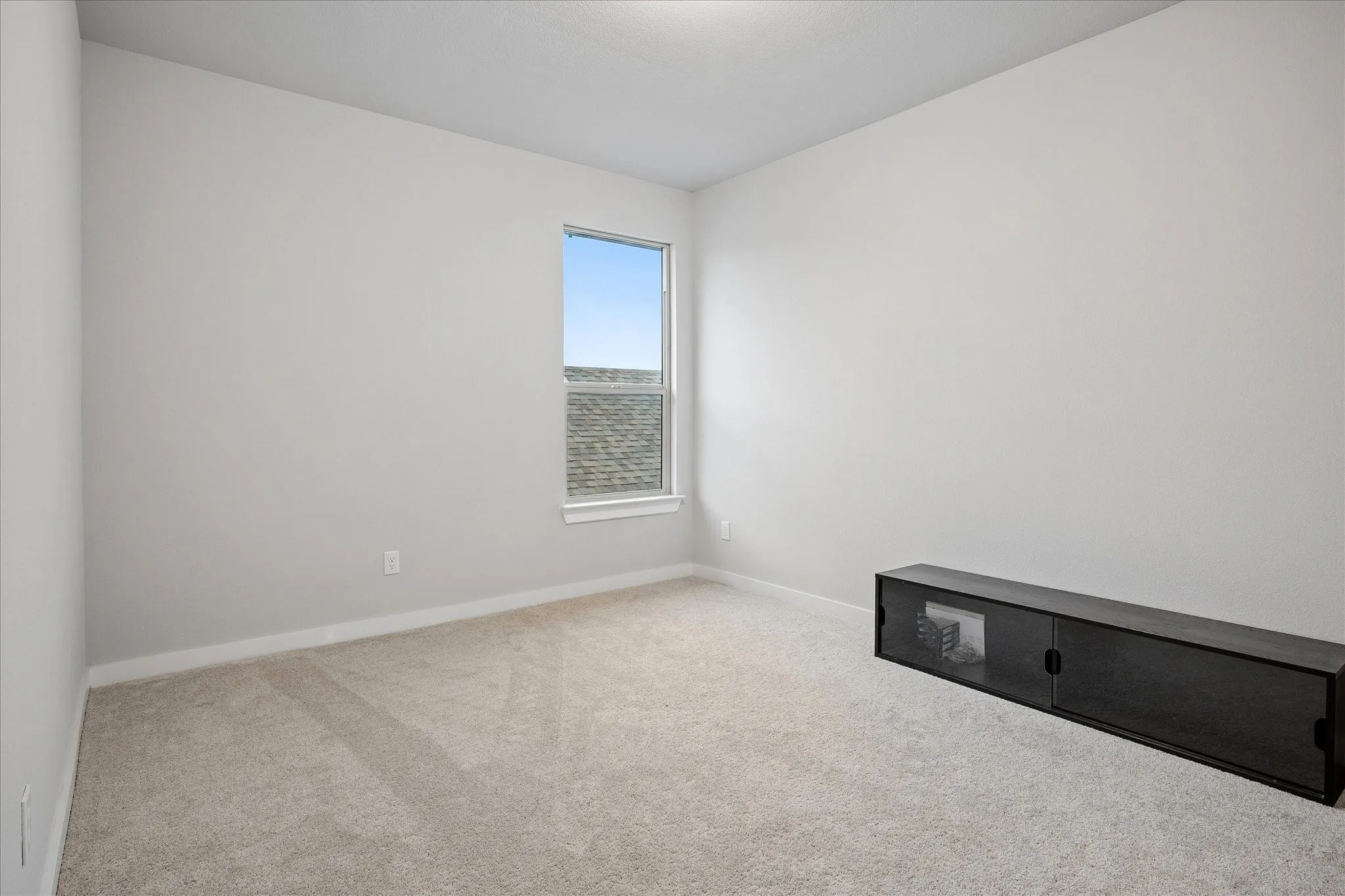 Single Family Residence For Sale in Dallas County , 113 Camelia Street, Garland, Texas 75043, 4 Bedroom, 3 Bathroom, 2 Garage spaces, 2,989 Sqft, built in 2021, mls#21264906, Real Estate Agent in Garland, Homes For Sale in Dallas county, Homes For Sale in Garland, Realtor in Garland Texas, Real Estate Brokerage Independent Realty Texas, Luminita Cordes Realtor