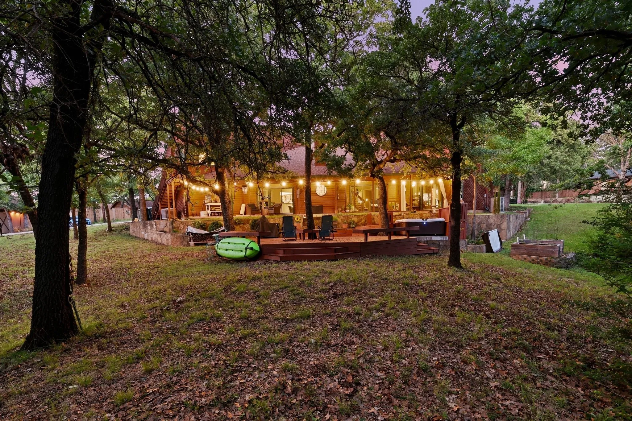 Single Family Residence For Sale in Denton County , 122 Brookdale Drive, Highland Village, Texas 75077, 4 Bedroom, 4 Bathroom, 2 Garage spaces, 2,874 Sqft, built in 1979, mls#21260663, Real Estate Agent in Highland Village, Homes For Sale in Denton county, Homes For Sale in Highland Village, Realtor in Highland Village Texas, Real Estate Brokerage Independent Realty Texas, Luminita Cordes Realtor