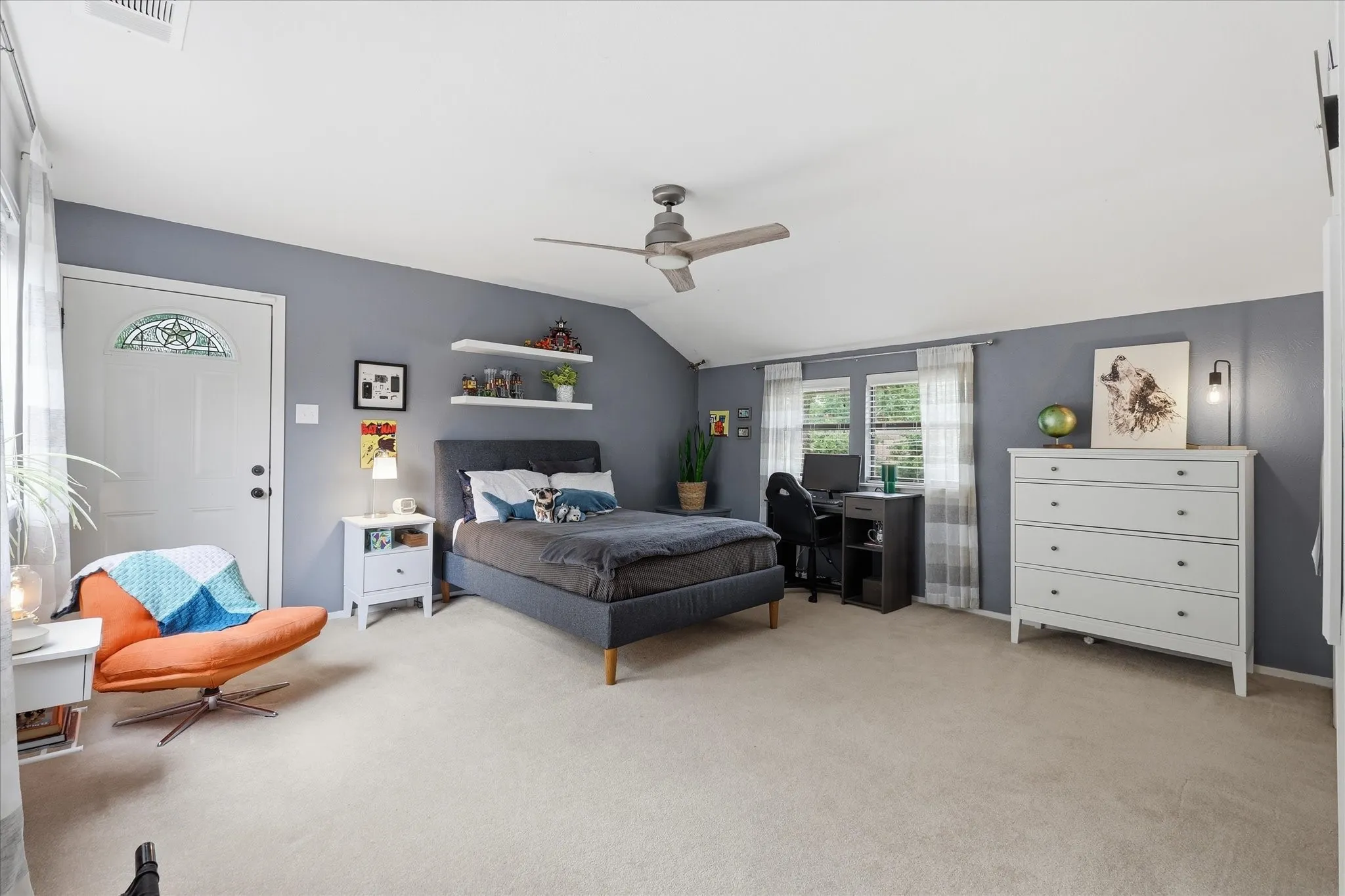 Single Family Residence For Sale in Denton County , 122 Brookdale Drive, Highland Village, Texas 75077, 4 Bedroom, 4 Bathroom, 2 Garage spaces, 2,874 Sqft, built in 1979, mls#21260663, Real Estate Agent in Highland Village, Homes For Sale in Denton county, Homes For Sale in Highland Village, Realtor in Highland Village Texas, Real Estate Brokerage Independent Realty Texas, Luminita Cordes Realtor