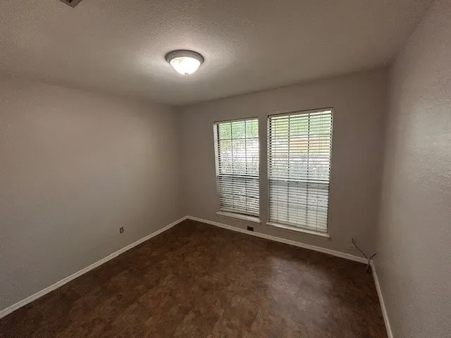 Single Family Residence For Rent in Collin County , 1200 Wyndham Drive, Wylie, Texas 75098, 3 Bedroom, 2 Bathroom, 2 Garage spaces, 1,392 Sqft, built in 1985, mls#21257476, Real Estate Agent in Wylie, Homes For Rent in Collin county, Homes For Rent in Wylie, Realtor in Wylie Texas, Real Estate Brokerage Independent Realty Texas, Luminita Cordes Realtor