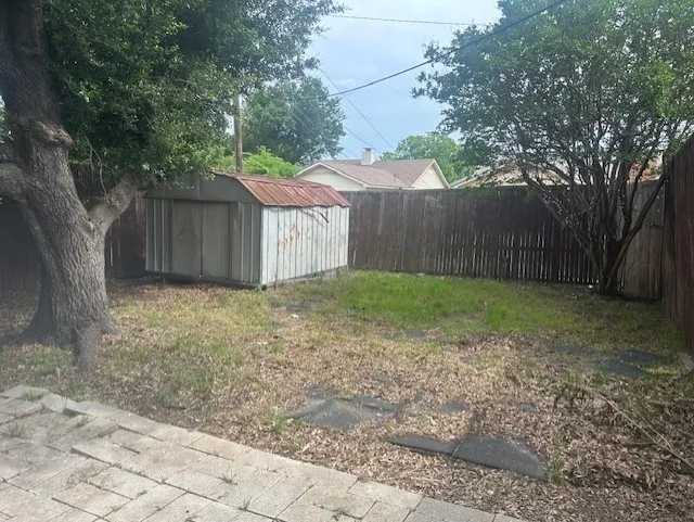 Single Family Residence For Rent in Collin County , 1200 Wyndham Drive, Wylie, Texas 75098, 3 Bedroom, 2 Bathroom, 2 Garage spaces, 1,392 Sqft, built in 1985, mls#21257476, Real Estate Agent in Wylie, Homes For Rent in Collin county, Homes For Rent in Wylie, Realtor in Wylie Texas, Real Estate Brokerage Independent Realty Texas, Luminita Cordes Realtor