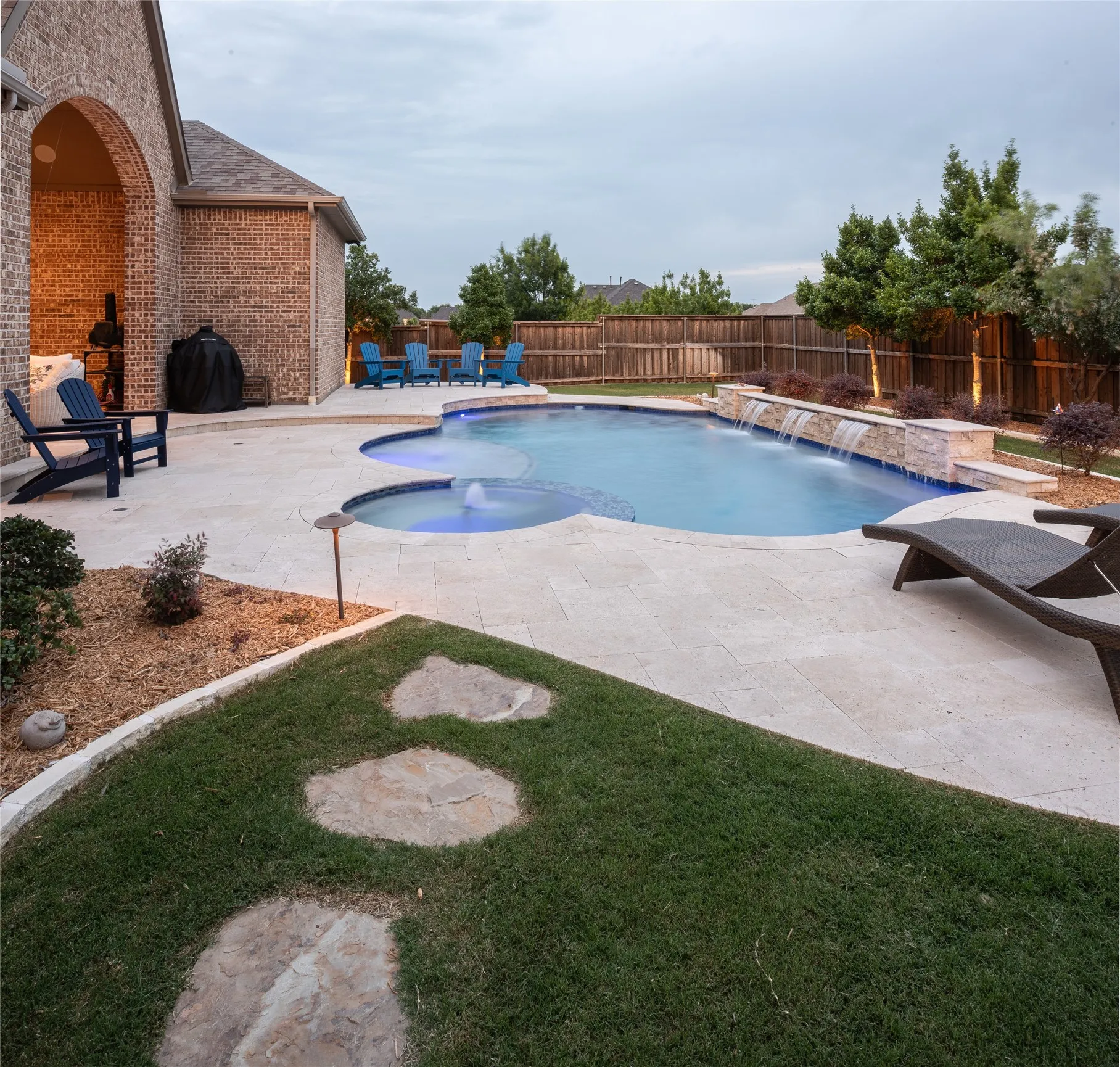 Single Family Residence For Sale in Collin County , 2749 Casa Grande Way, Celina, Texas 75009, 5 Bedroom, 7 Bathroom, 3 Garage spaces, 4,241 Sqft, built in 2016, mls#21262441, Real Estate Agent in Celina, Homes For Sale in Collin county, Homes For Sale in Celina, Realtor in Celina Texas, Real Estate Brokerage Independent Realty Texas, Luminita Cordes Realtor