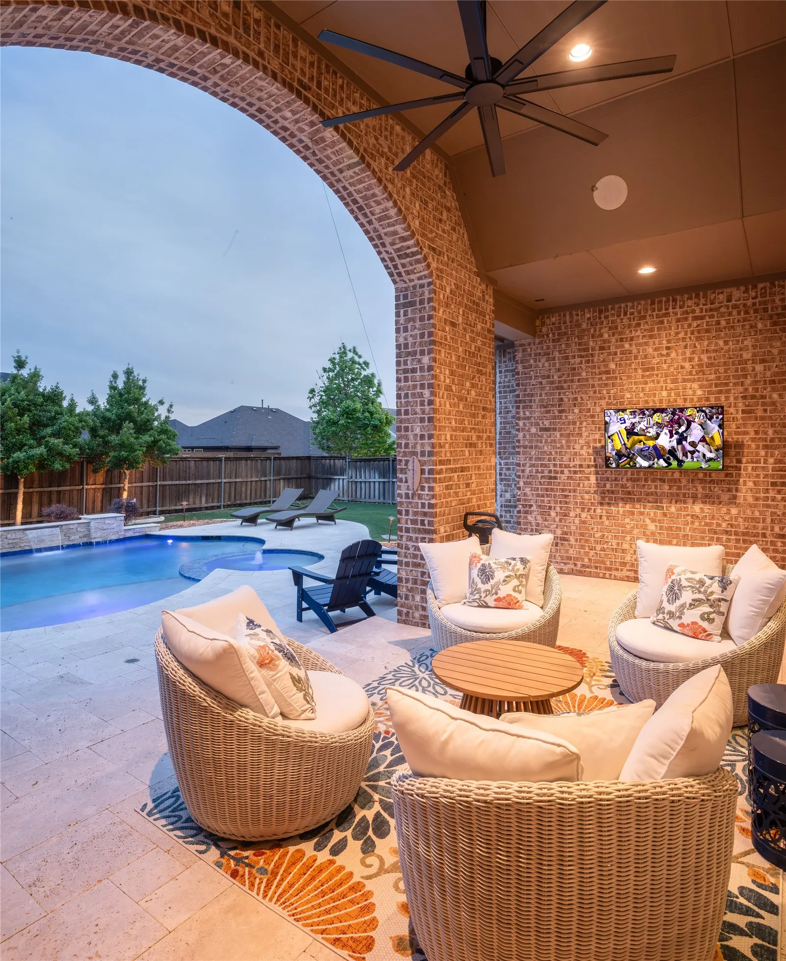 Single Family Residence For Sale in Collin County , 2749 Casa Grande Way, Celina, Texas 75009, 5 Bedroom, 7 Bathroom, 3 Garage spaces, 4,241 Sqft, built in 2016, mls#21262441, Real Estate Agent in Celina, Homes For Sale in Collin county, Homes For Sale in Celina, Realtor in Celina Texas, Real Estate Brokerage Independent Realty Texas, Luminita Cordes Realtor