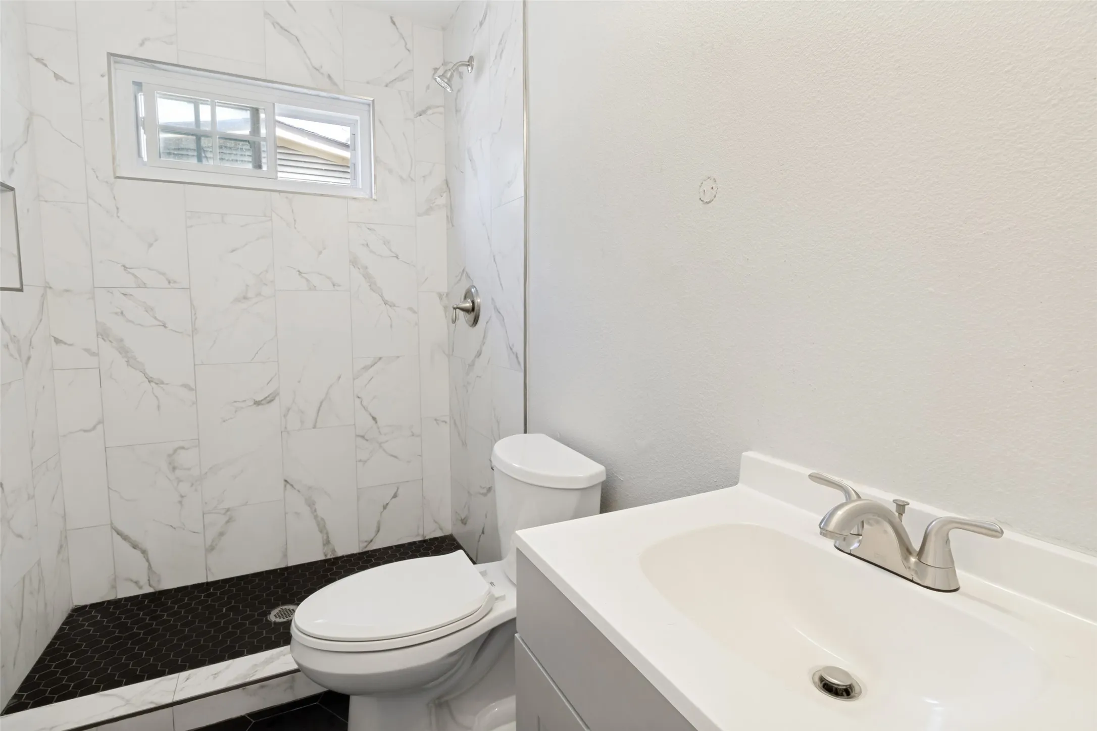 Single Family Residence For Sale in Dallas County , 10932 Dunaway Drive, Dallas, Texas 75228, 4 Bedroom, 2 Bathroom, Garage spaces, 1,495 Sqft, built in 1955, mls#21264994, Real Estate Agent in Dallas, Homes For Sale in Dallas county, Homes For Sale in Dallas, Realtor in Dallas Texas, Real Estate Brokerage Independent Realty Texas, Luminita Cordes Realtor