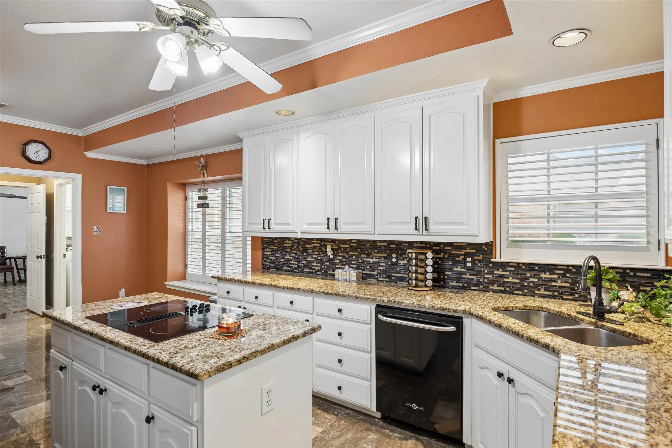 Single Family Residence For Sale in Dallas County , 3402 Juniper Court, Rowlett, Texas 75088, 4 Bedroom, 3 Bathroom, Garage spaces, 2,816 Sqft, built in 1996, mls#21263911, Real Estate Agent in Rowlett, Homes For Sale in Dallas county, Homes For Sale in Rowlett, Realtor in Rowlett Texas, Real Estate Brokerage Independent Realty Texas, Luminita Cordes Realtor
