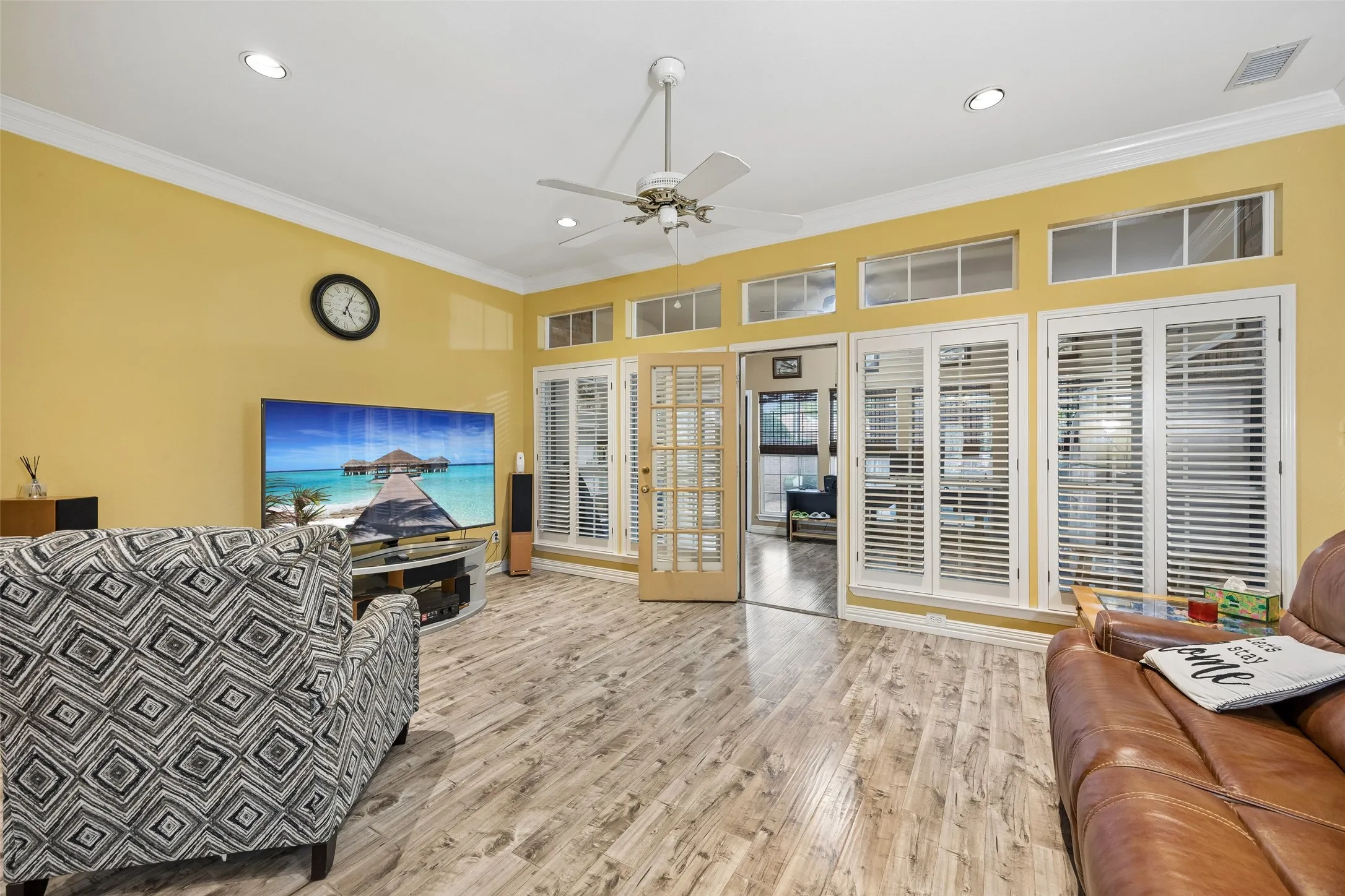 Single Family Residence For Sale in Dallas County , 3402 Juniper Court, Rowlett, Texas 75088, 4 Bedroom, 3 Bathroom, Garage spaces, 2,816 Sqft, built in 1996, mls#21263911, Real Estate Agent in Rowlett, Homes For Sale in Dallas county, Homes For Sale in Rowlett, Realtor in Rowlett Texas, Real Estate Brokerage Independent Realty Texas, Luminita Cordes Realtor
