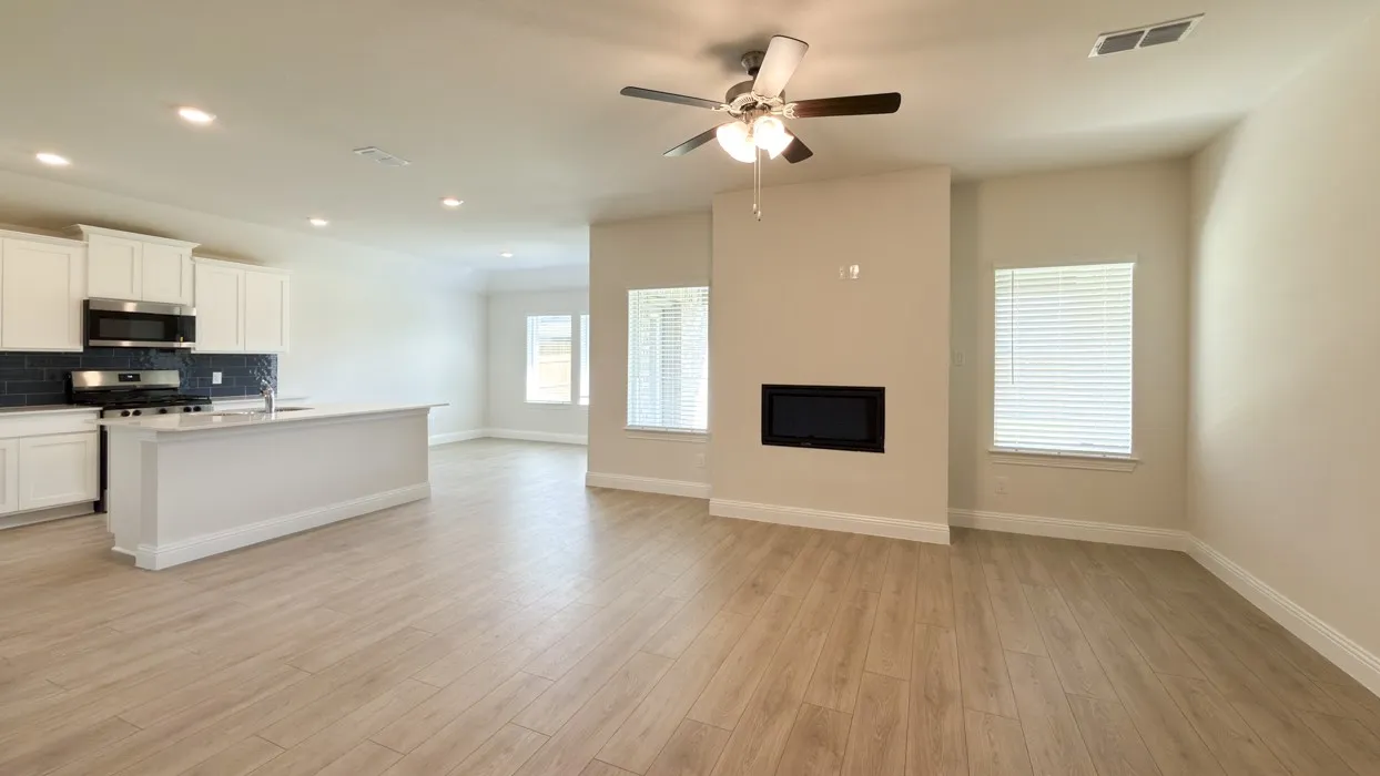Single Family Residence For Sale in Denton County , 9512 Bently Boulevard, Aubrey, Texas 76227, 4 Bedroom, 2 Bathroom, 2 Garage spaces, 1,932 Sqft, built in 2026, mls#21265017, Real Estate Agent in Aubrey, Homes For Sale in Denton county, Homes For Sale in Aubrey, Realtor in Aubrey Texas, Real Estate Brokerage Independent Realty Texas, Luminita Cordes Realtor
