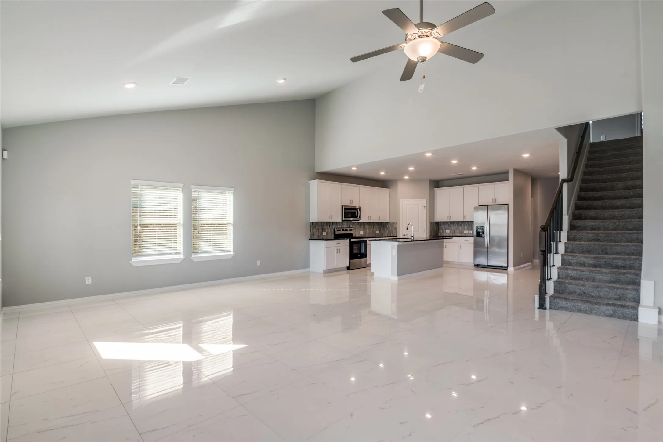 Single Family Residence For Sale in Hunt County , 3225 Feller Lane, Royse City, Texas 75189, 5 Bedroom, 3 Bathroom, 2 Garage spaces, 3,017 Sqft, built in 2021, mls#21265027, Real Estate Agent in Royse City, Homes For Sale in Hunt county, Homes For Sale in Royse City, Realtor in Royse City Texas, Real Estate Brokerage Independent Realty Texas, Luminita Cordes Realtor