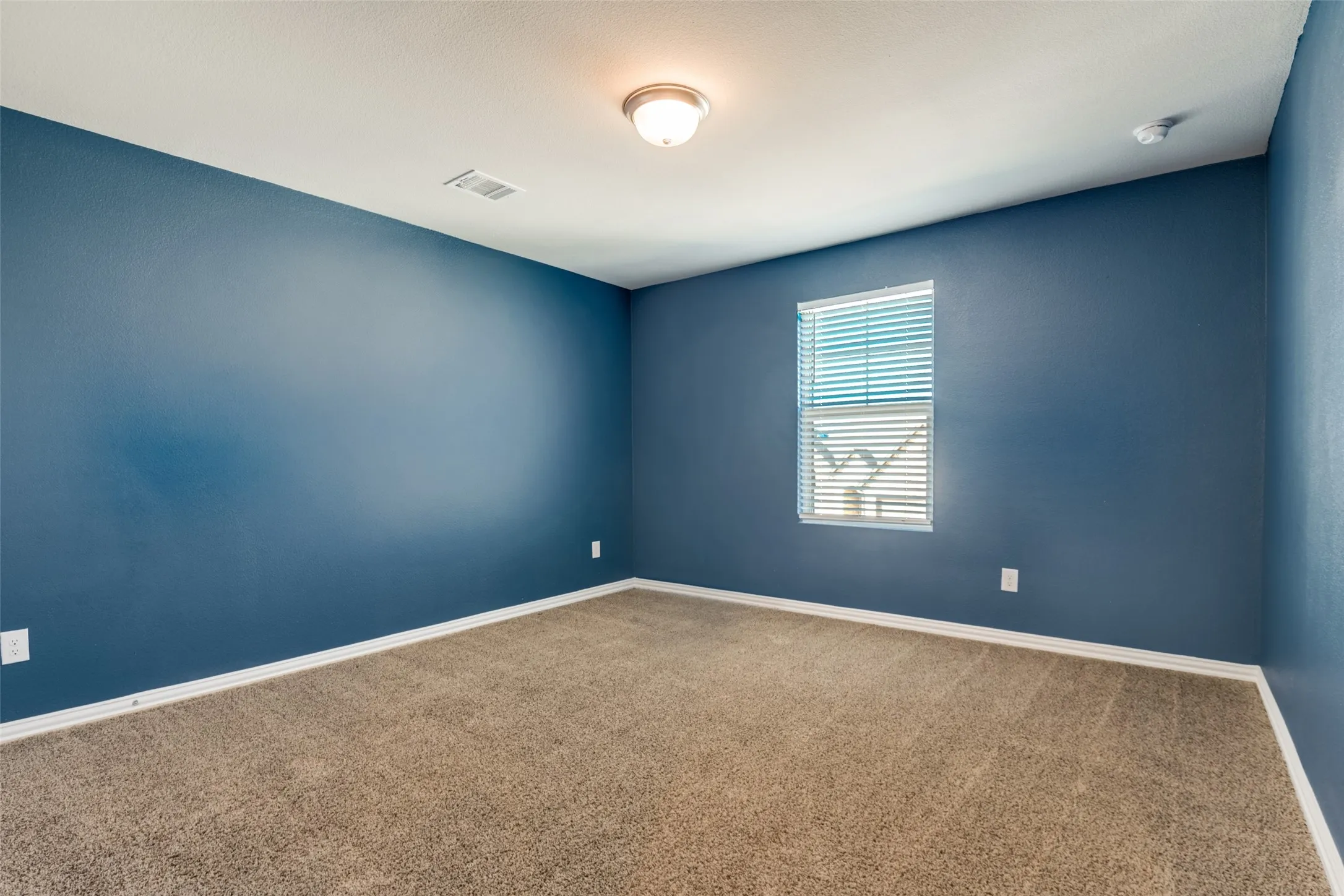 Single Family Residence For Sale in Hunt County , 3225 Feller Lane, Royse City, Texas 75189, 5 Bedroom, 3 Bathroom, 2 Garage spaces, 3,017 Sqft, built in 2021, mls#21265027, Real Estate Agent in Royse City, Homes For Sale in Hunt county, Homes For Sale in Royse City, Realtor in Royse City Texas, Real Estate Brokerage Independent Realty Texas, Luminita Cordes Realtor