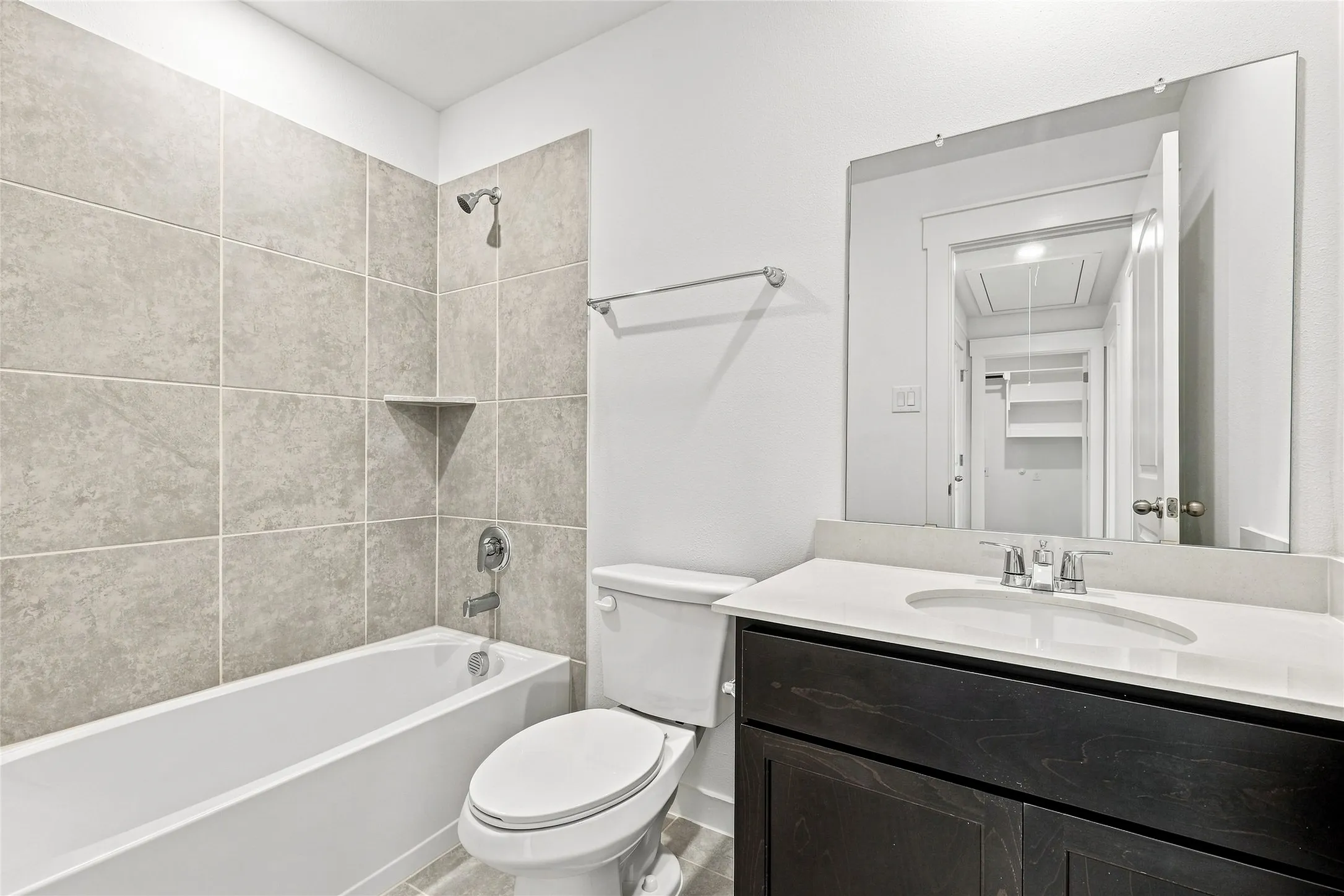 Single Family Residence For Sale in Kaufman County , 1024 Barkers Pond Avenue, Forney, Texas 75126, 3 Bedroom, 2 Bathroom, 2 Garage spaces, 1,518 Sqft, built in 2026, mls#21263984, Real Estate Agent in Forney, Homes For Sale in Kaufman county, Homes For Sale in Forney, Realtor in Forney Texas, Real Estate Brokerage Independent Realty Texas, Luminita Cordes Realtor