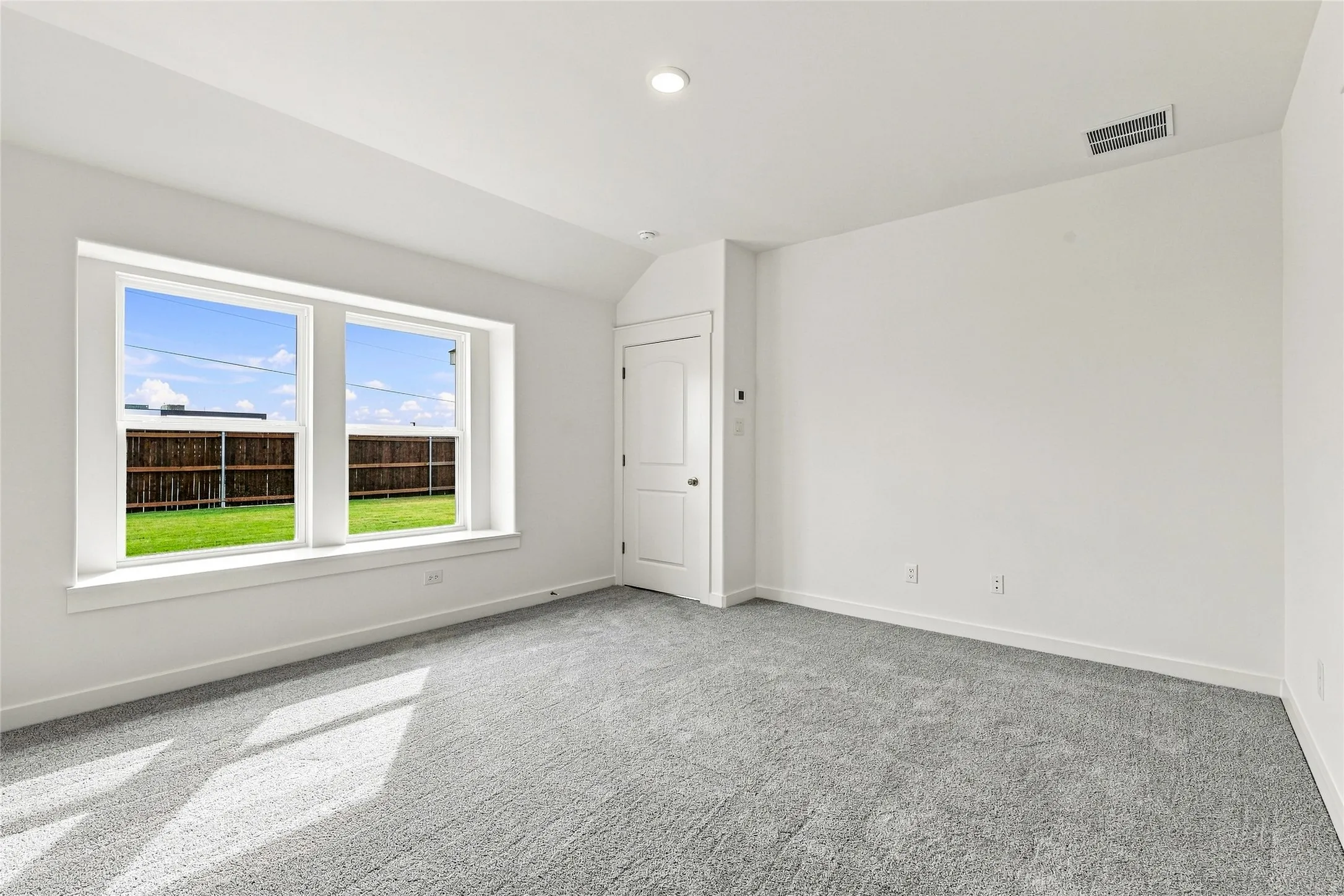 Single Family Residence For Sale in Kaufman County , 1024 Barkers Pond Avenue, Forney, Texas 75126, 3 Bedroom, 2 Bathroom, 2 Garage spaces, 1,518 Sqft, built in 2026, mls#21263984, Real Estate Agent in Forney, Homes For Sale in Kaufman county, Homes For Sale in Forney, Realtor in Forney Texas, Real Estate Brokerage Independent Realty Texas, Luminita Cordes Realtor