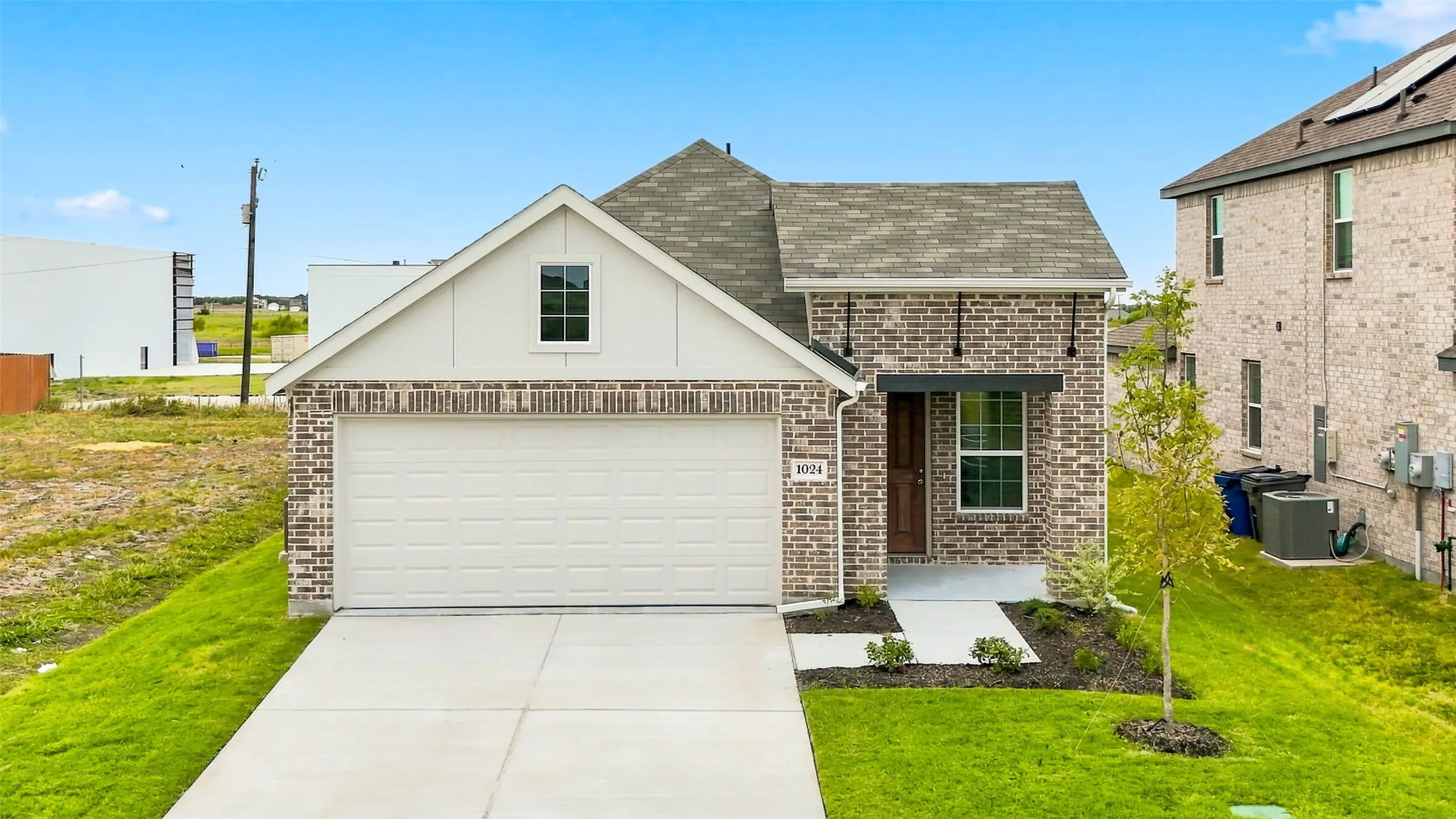 Single Family Residence For Sale in Kaufman County , 1024 Barkers Pond Avenue, Forney, Texas 75126, 3 Bedroom, 2 Bathroom, 2 Garage spaces, 1,518 Sqft, built in 2026, mls#21263984, Real Estate Agent in Forney, Homes For Sale in Kaufman county, Homes For Sale in Forney, Realtor in Forney Texas, Real Estate Brokerage Independent Realty Texas, Luminita Cordes Realtor