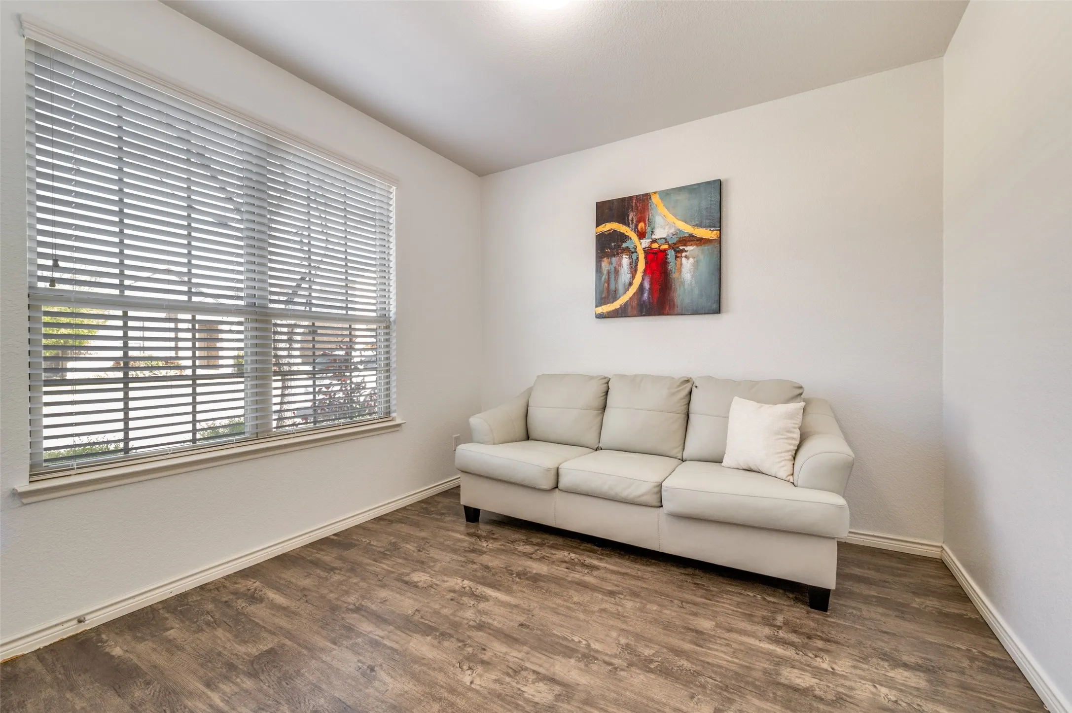 Single Family Residence For Rent in Denton County , 2281 Miramar Drive, Little Elm, Texas 75068, 4 Bedroom, 3 Bathroom, 2 Garage spaces, 2,246 Sqft, built in 2018, mls#21264704, Real Estate Agent in Little Elm, Homes For Rent in Denton county, Homes For Rent in Little Elm, Realtor in Little Elm Texas, Real Estate Brokerage Independent Realty Texas, Luminita Cordes Realtor