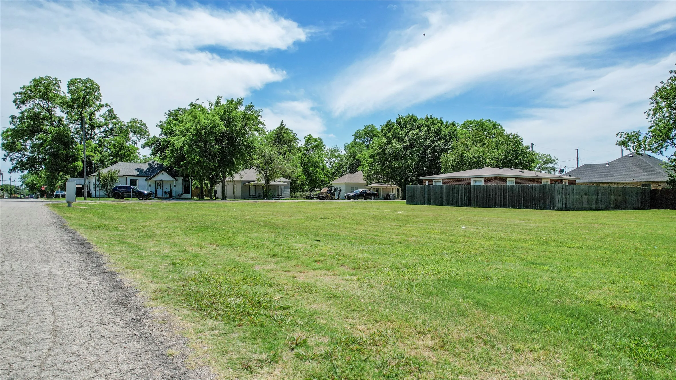 Unimproved Land For Sale in Collin County , 312 E Beech Street, Celina, Texas 75009, 0, 0, Garage spaces, 0 Sqft, built in 0, Price $475,000, mls#21263569, Real Estate Agent in Celina, Homes For Sale in Collin county, Homes For Sale in Celina, Realtor in Celina Texas, Real Estate Brokerage Independent Realty Texas, Luminita Cordes Realtor