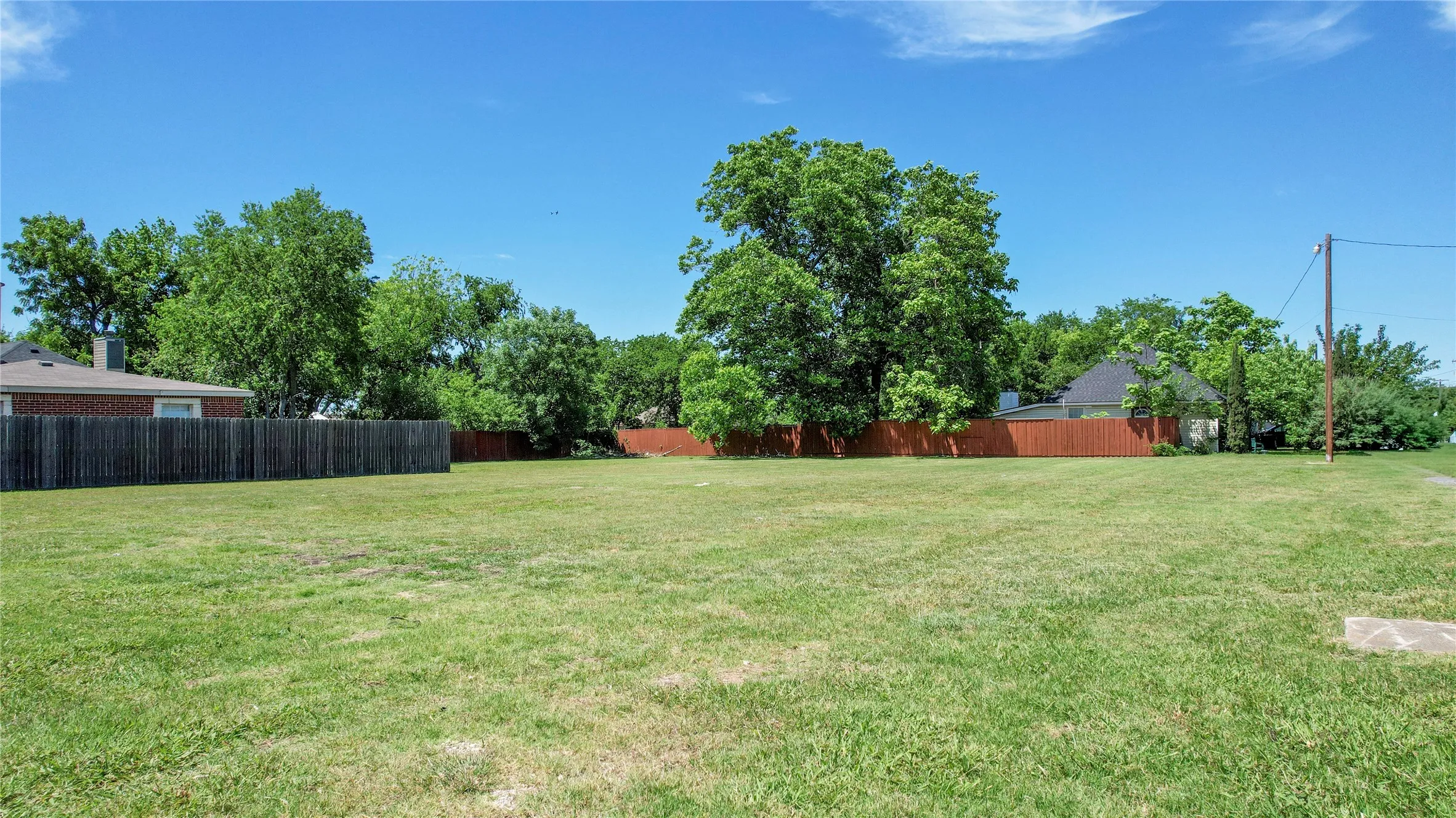 Unimproved Land For Sale in Collin County , 312 E Beech Street, Celina, Texas 75009, 0, 0, Garage spaces, 0 Sqft, built in 0, Price $475,000, mls#21263569, Real Estate Agent in Celina, Homes For Sale in Collin county, Homes For Sale in Celina, Realtor in Celina Texas, Real Estate Brokerage Independent Realty Texas, Luminita Cordes Realtor