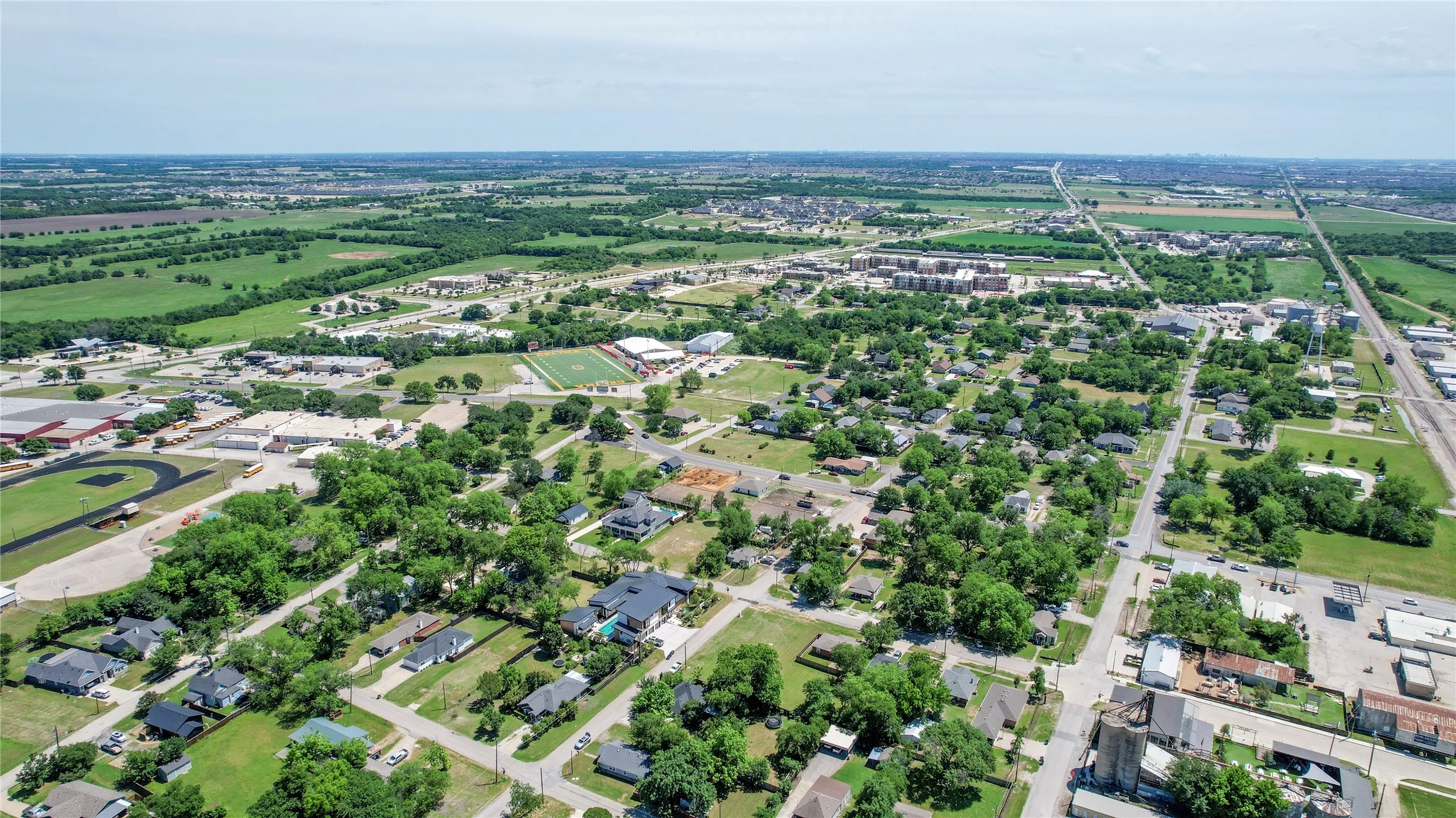 Unimproved Land For Sale in Collin County , 312 E Beech Street, Celina, Texas 75009, 0, 0, Garage spaces, 0 Sqft, built in 0, Price $475,000, mls#21263569, Real Estate Agent in Celina, Homes For Sale in Collin county, Homes For Sale in Celina, Realtor in Celina Texas, Real Estate Brokerage Independent Realty Texas, Luminita Cordes Realtor