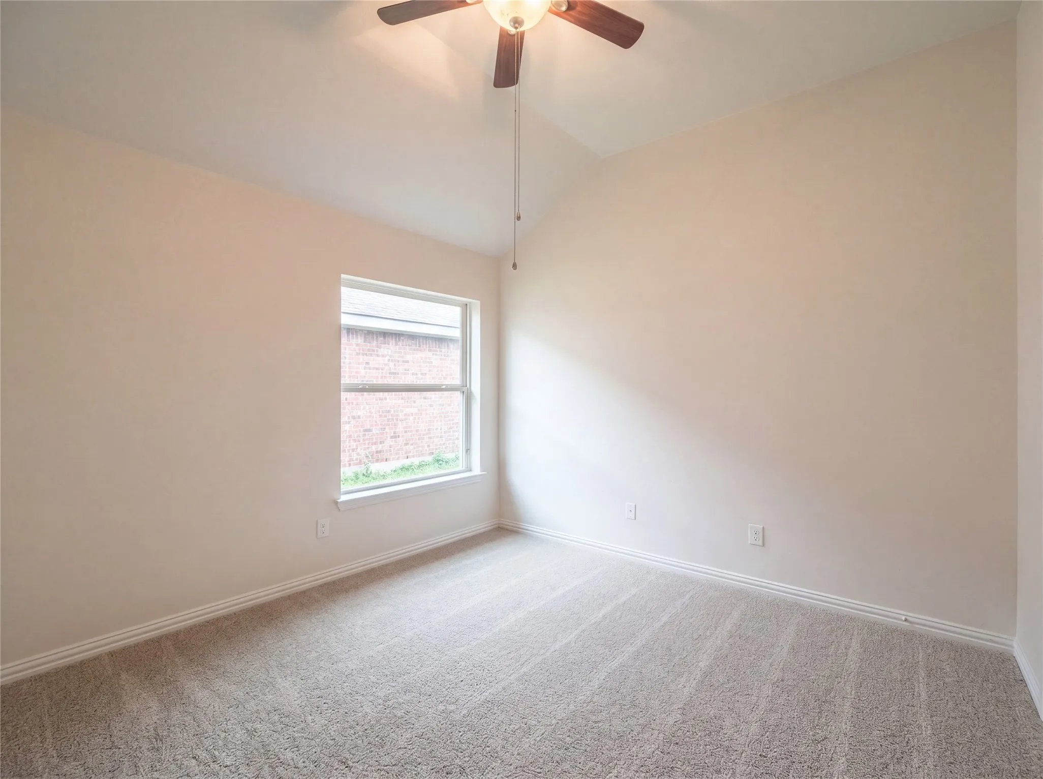 Single Family Residence For Sale in Denton County , 1605 Nighthawk Drive, Little Elm, Texas 75068, 3 Bedroom, 2 Bathroom, 2 Garage spaces, 1,979 Sqft, built in 2008, mls#21265049, Real Estate Agent in Little Elm, Homes For Sale in Denton county, Homes For Sale in Little Elm, Realtor in Little Elm Texas, Real Estate Brokerage Independent Realty Texas, Luminita Cordes Realtor