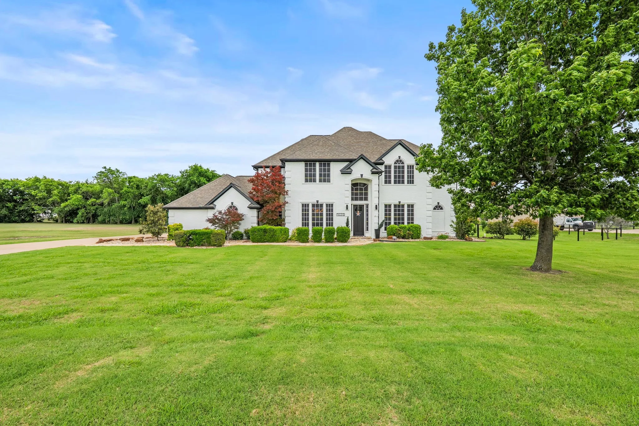 Single Family Residence For Sale in Collin County , 1025 E Ownsby Parkway, Celina, Texas 75009, 4 Bedroom, 4 Bathroom, 3 Garage spaces, 3,487 Sqft, built in 2001, mls#21257999, Real Estate Agent in Celina, Homes For Sale in Collin county, Homes For Sale in Celina, Realtor in Celina Texas, Real Estate Brokerage Independent Realty Texas, Luminita Cordes Realtor