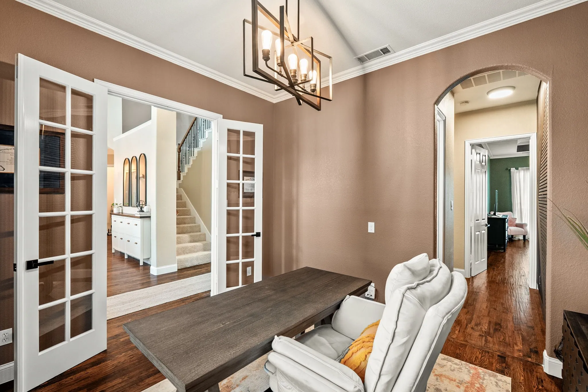 Single Family Residence For Sale in Collin County , 1025 E Ownsby Parkway, Celina, Texas 75009, 4 Bedroom, 4 Bathroom, 3 Garage spaces, 3,487 Sqft, built in 2001, mls#21257999, Real Estate Agent in Celina, Homes For Sale in Collin county, Homes For Sale in Celina, Realtor in Celina Texas, Real Estate Brokerage Independent Realty Texas, Luminita Cordes Realtor