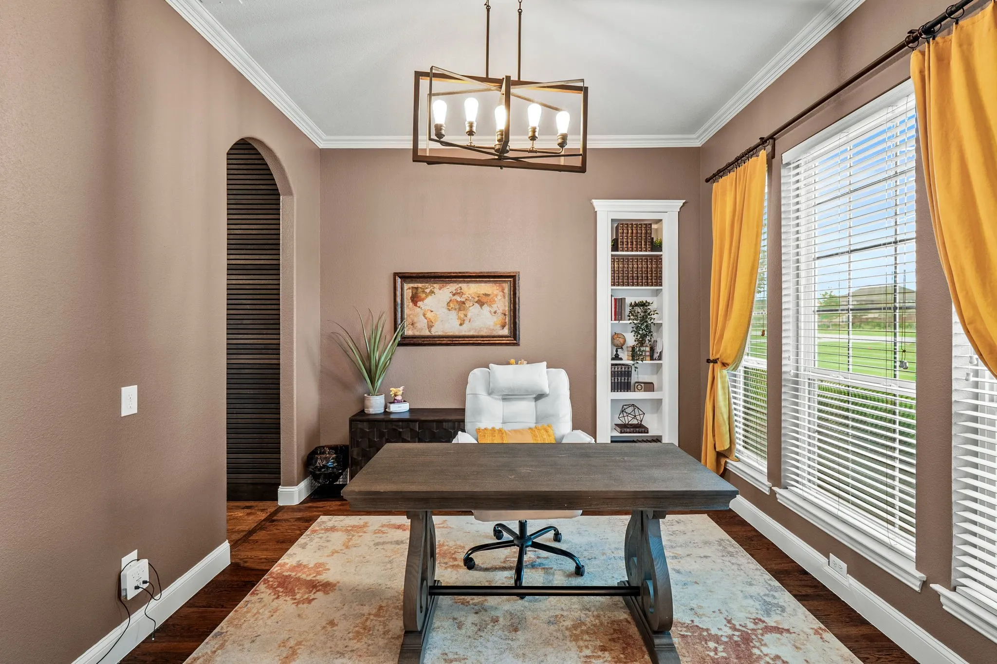 Single Family Residence For Sale in Collin County , 1025 E Ownsby Parkway, Celina, Texas 75009, 4 Bedroom, 4 Bathroom, 3 Garage spaces, 3,487 Sqft, built in 2001, mls#21257999, Real Estate Agent in Celina, Homes For Sale in Collin county, Homes For Sale in Celina, Realtor in Celina Texas, Real Estate Brokerage Independent Realty Texas, Luminita Cordes Realtor