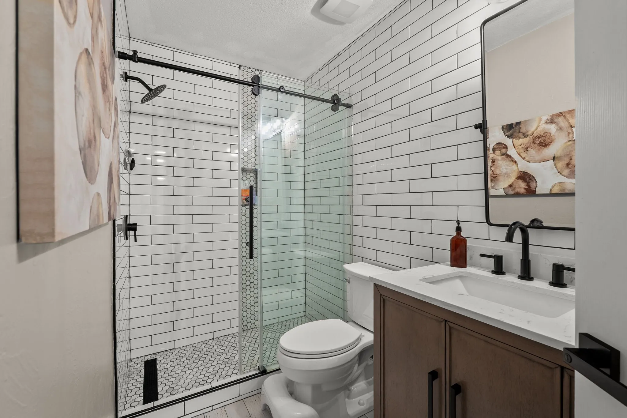Single Family Residence For Sale in Collin County , 1025 E Ownsby Parkway, Celina, Texas 75009, 4 Bedroom, 4 Bathroom, 3 Garage spaces, 3,487 Sqft, built in 2001, mls#21257999, Real Estate Agent in Celina, Homes For Sale in Collin county, Homes For Sale in Celina, Realtor in Celina Texas, Real Estate Brokerage Independent Realty Texas, Luminita Cordes Realtor