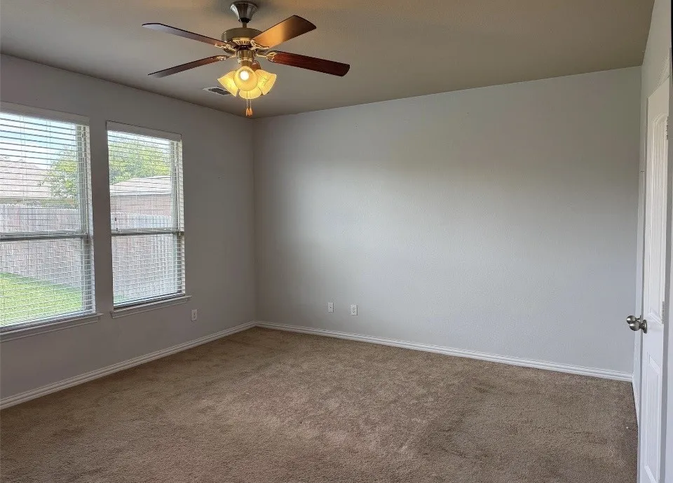 Single Family Residence For Sale in Denton County , 2509 Castle Creek Drive, Little Elm, Texas 75068, 5 Bedroom, 4 Bathroom, 2 Garage spaces, 3,485 Sqft, built in 2014, mls#21259126, Real Estate Agent in Little Elm, Homes For Sale in Denton county, Homes For Sale in Little Elm, Realtor in Little Elm Texas, Real Estate Brokerage Independent Realty Texas, Luminita Cordes Realtor