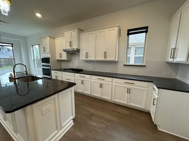 Single Family Residence For Sale in Kaufman County , 1307 Wheelwright Drive, Forney, Texas 75126, 5 Bedroom, 5 Bathroom, 2 Garage spaces, 3,060 Sqft, built in 2022, mls#21261978, Real Estate Agent in Forney, Homes For Sale in Kaufman county, Homes For Sale in Forney, Realtor in Forney Texas, Real Estate Brokerage Independent Realty Texas, Luminita Cordes Realtor