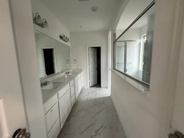 Single Family Residence For Sale in Kaufman County , 1307 Wheelwright Drive, Forney, Texas 75126, 5 Bedroom, 5 Bathroom, 2 Garage spaces, 3,060 Sqft, built in 2022, mls#21261978, Real Estate Agent in Forney, Homes For Sale in Kaufman county, Homes For Sale in Forney, Realtor in Forney Texas, Real Estate Brokerage Independent Realty Texas, Luminita Cordes Realtor