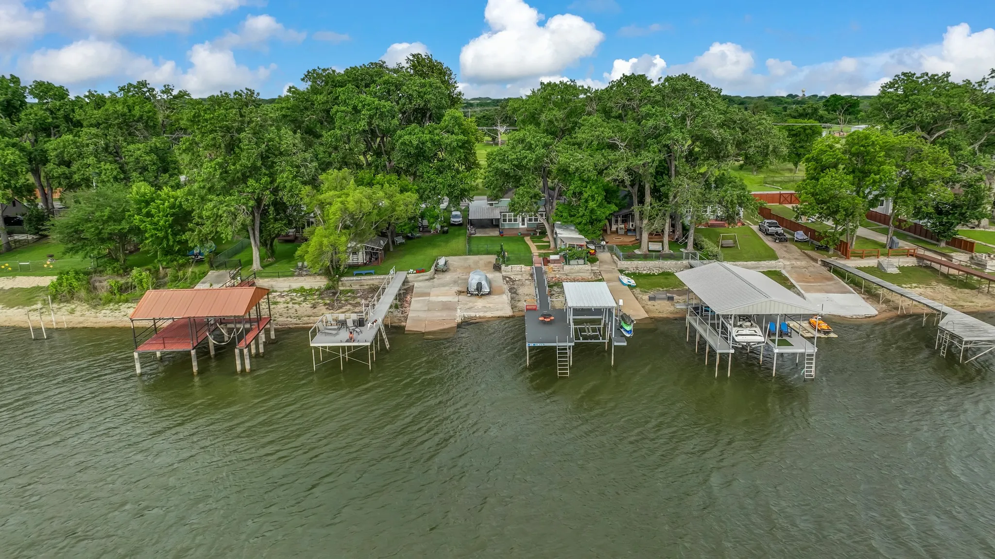 Single Family Residence For Sale in Parker County , 2005 E Lake Drive, Weatherford, Texas 76087, 2 Bedroom, 2 Bathroom, Garage spaces, 1,350 Sqft, built in 0, mls#21264728, Real Estate Agent in Weatherford, Homes For Sale in Parker county, Homes For Sale in Weatherford, Realtor in Weatherford Texas, Real Estate Brokerage Independent Realty Texas, Luminita Cordes Realtor