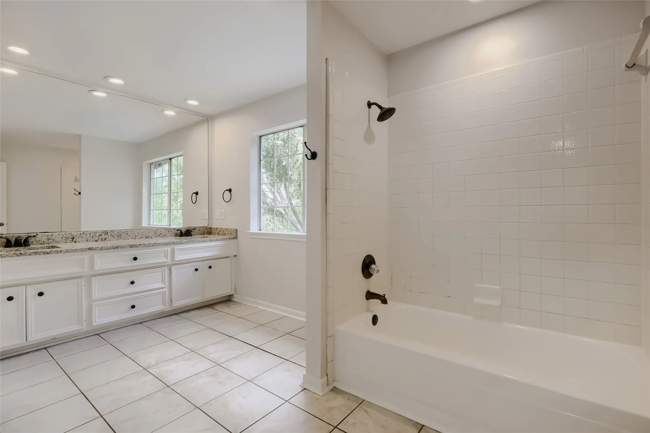 Single Family Residence For Sale in Collin County , 2803 Wyndham Lane, Richardson, Texas 75082, 4 Bedroom, 3 Bathroom, 2 Garage spaces, 3,564 Sqft, built in 1989, mls#21200346, Real Estate Agent in Richardson, Homes For Sale in Collin county, Homes For Sale in Richardson, Realtor in Richardson Texas, Real Estate Brokerage Independent Realty Texas, Luminita Cordes Realtor