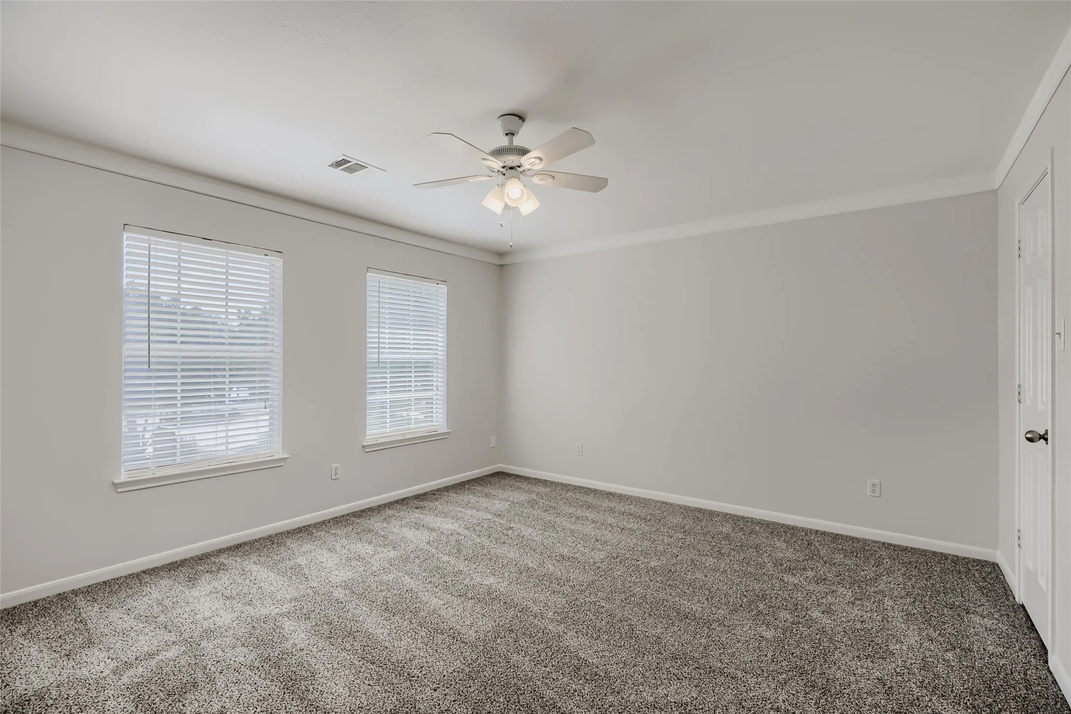 Single Family Residence For Sale in Collin County , 2803 Wyndham Lane, Richardson, Texas 75082, 4 Bedroom, 3 Bathroom, 2 Garage spaces, 3,564 Sqft, built in 1989, mls#21200346, Real Estate Agent in Richardson, Homes For Sale in Collin county, Homes For Sale in Richardson, Realtor in Richardson Texas, Real Estate Brokerage Independent Realty Texas, Luminita Cordes Realtor