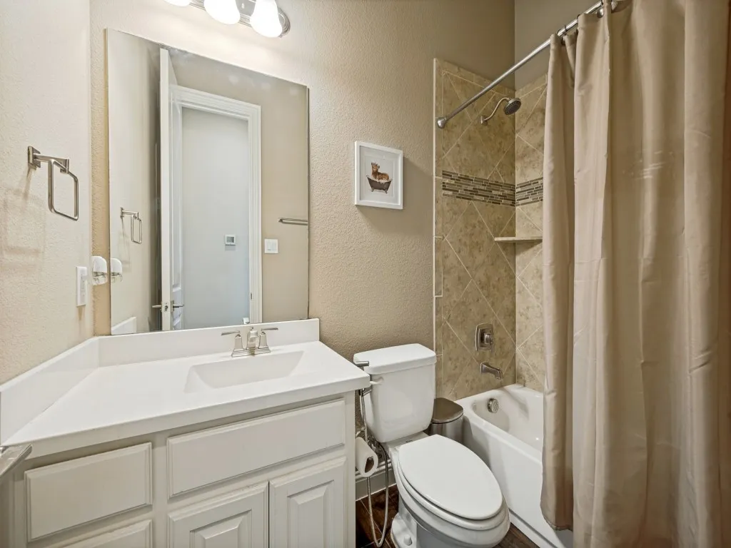 Single Family Residence For Sale in Collin County , 12643 Burnt Prairie Lane, Frisco, Texas 75035, 4 Bedroom, 4 Bathroom, 2 Garage spaces, 3,356 Sqft, built in 2017, mls#21262699, Real Estate Agent in Frisco, Homes For Sale in Collin county, Homes For Sale in Frisco, Realtor in Frisco Texas, Real Estate Brokerage Independent Realty Texas, Luminita Cordes Realtor